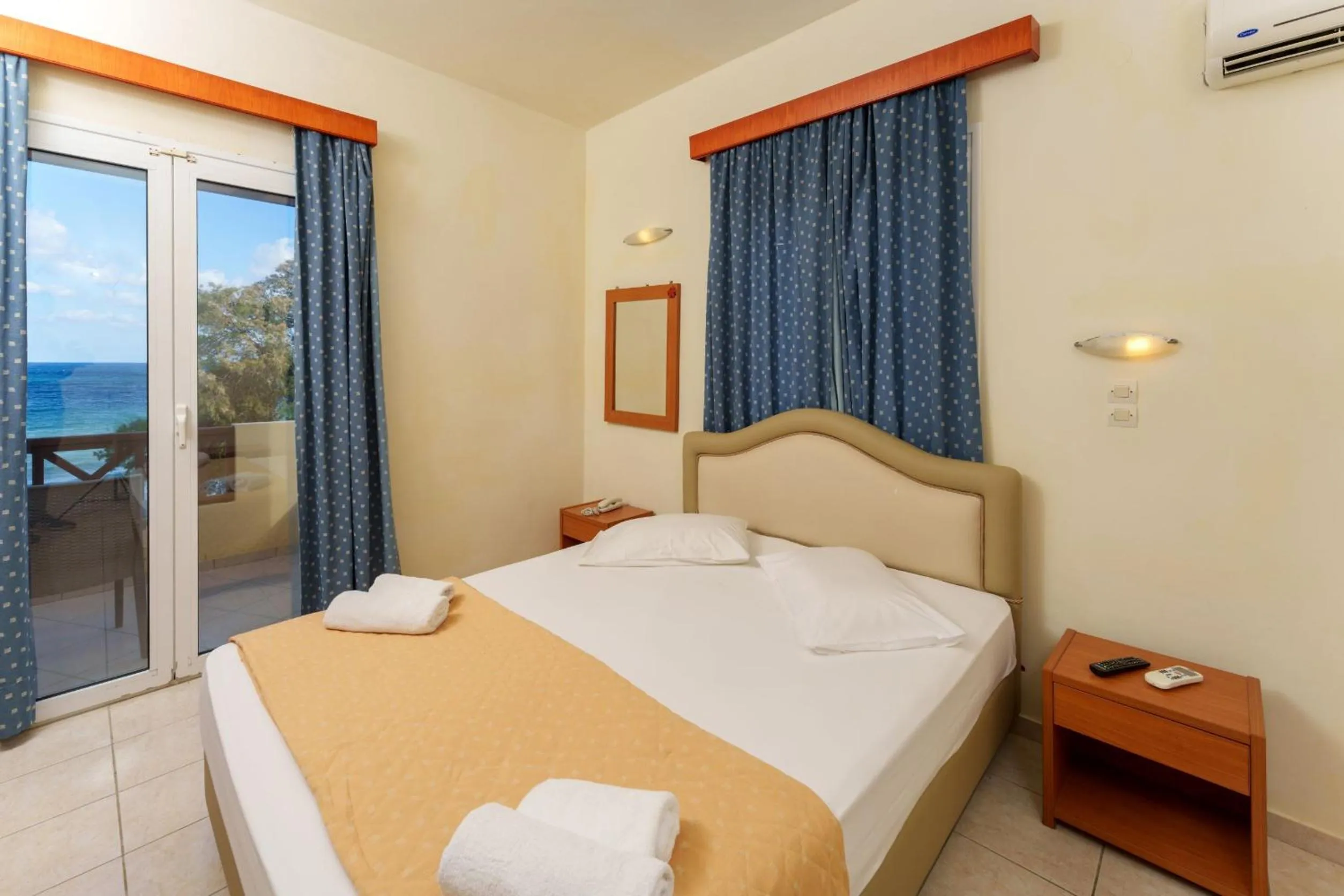 Bed in Dedalos Beach Hotel