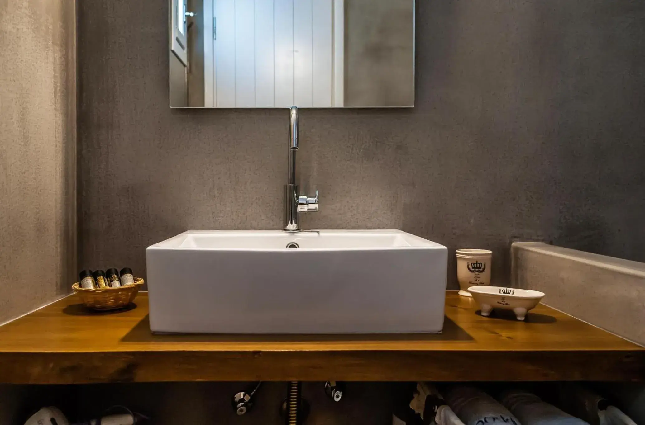 Studio with Terrace - single occupancy in Hotel Ippocampos Studios Studio with Terrace - single occupancy in Hotel Ippocampos Studios