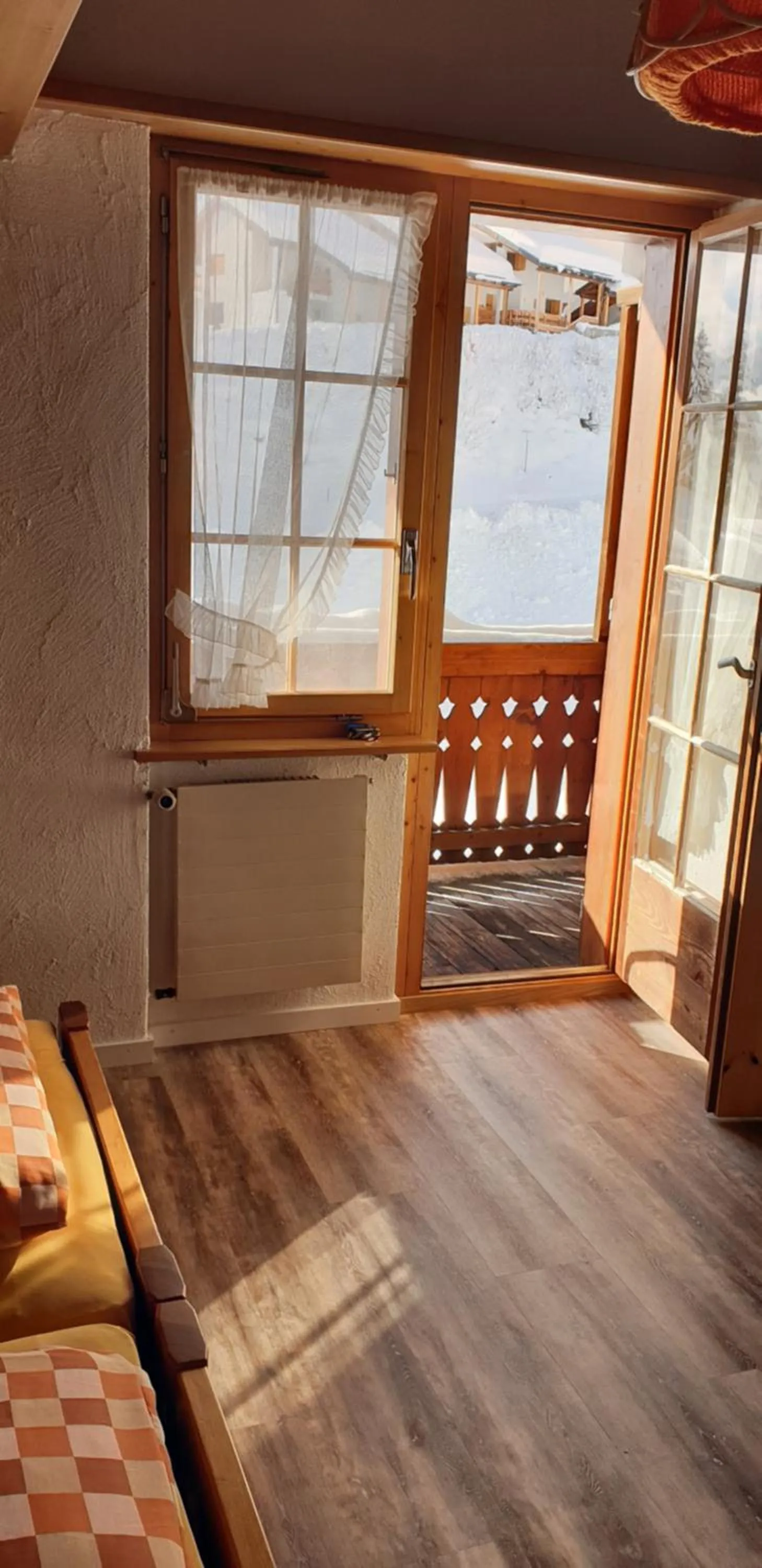 Decorative detail, Bed in Hotel Gravas Lodge - Das Hotel für Gäste mit Hund