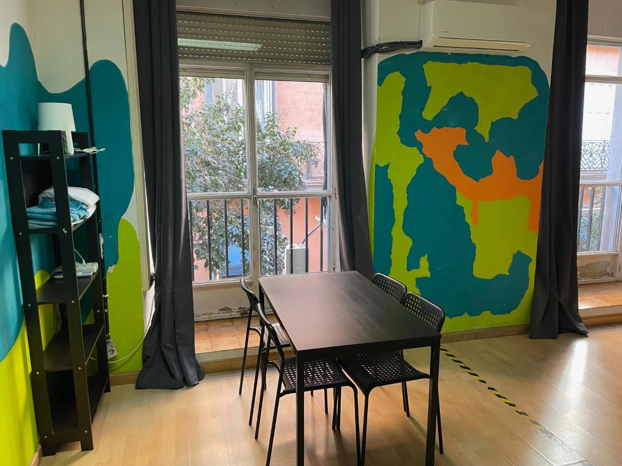 Seating area in Bed Madrid Rooms by Bossh! Hotels