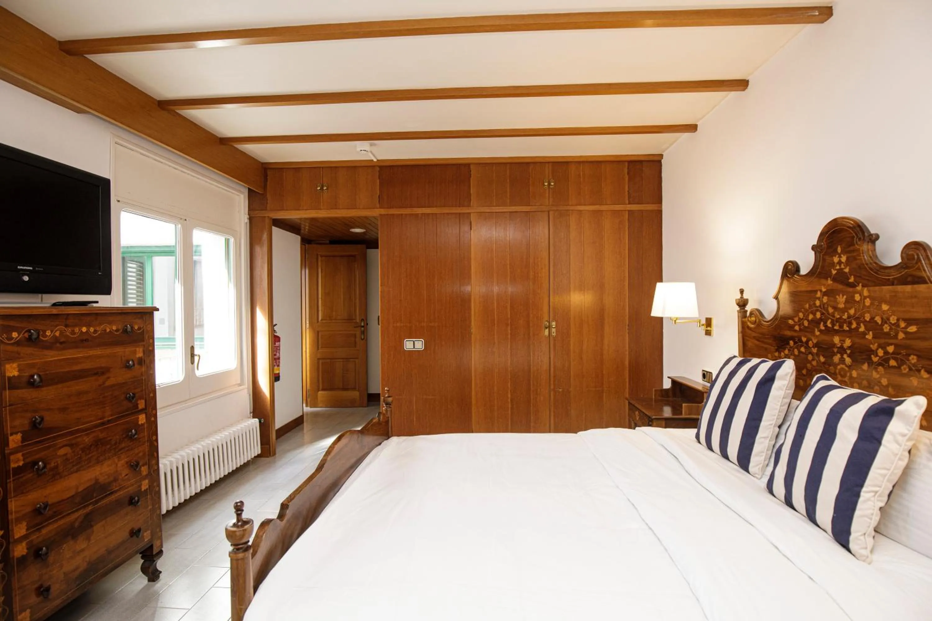 Bed in Hotel Casa Mas