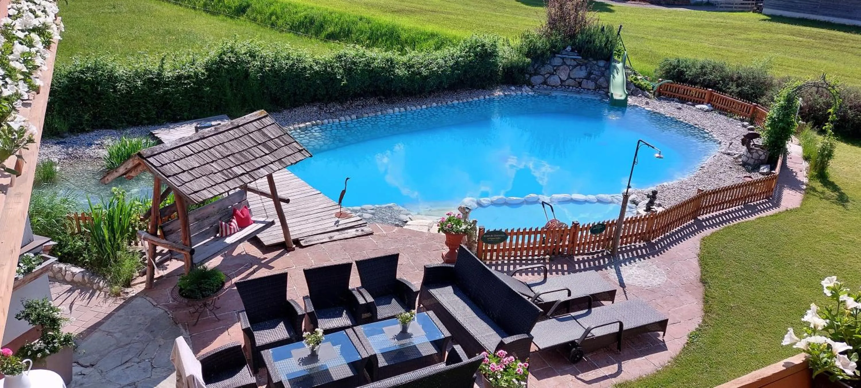 Swimming pool in Aparthotel Dachsteinblick