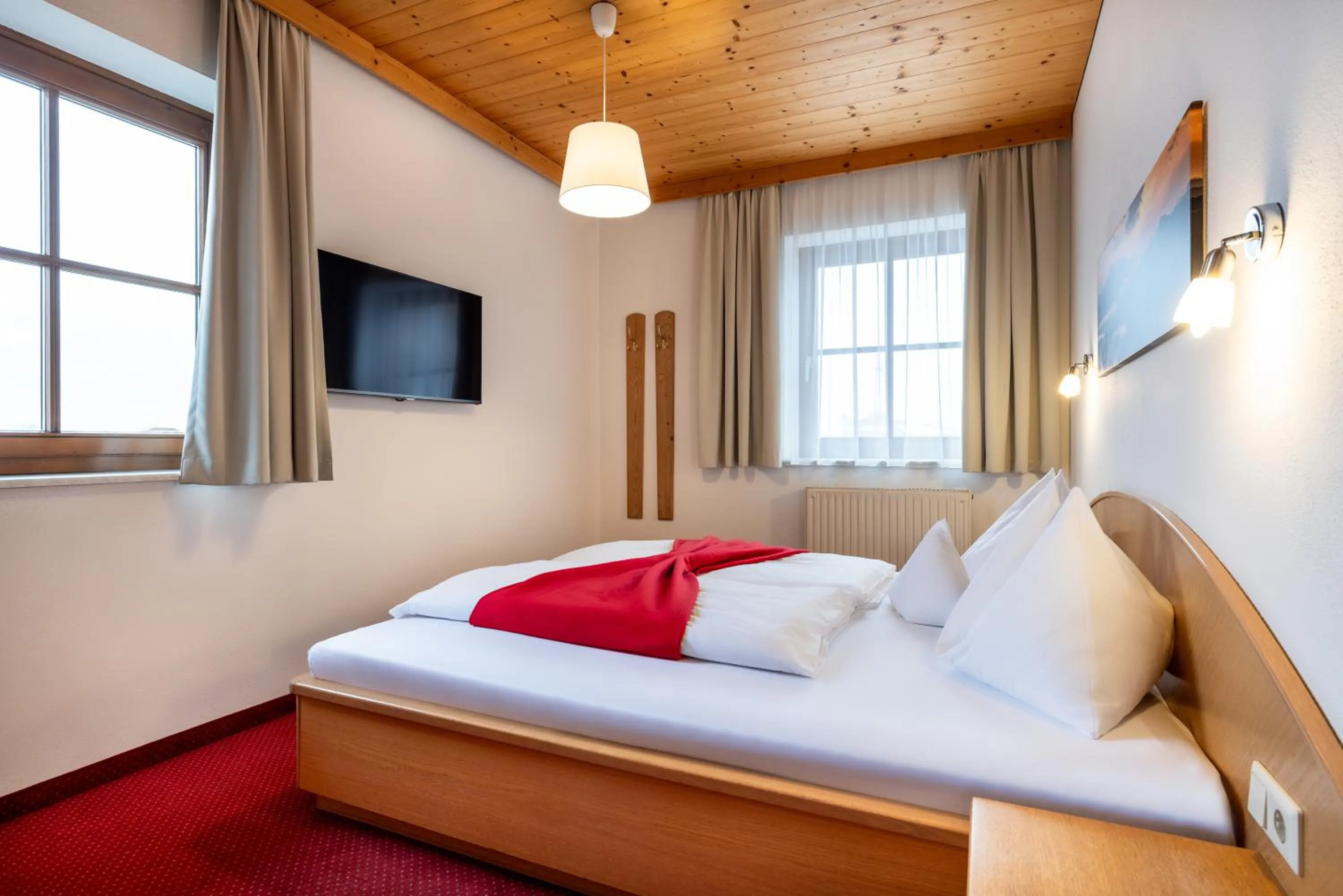 Bedroom, Bed in Aparthotel Dachsteinblick