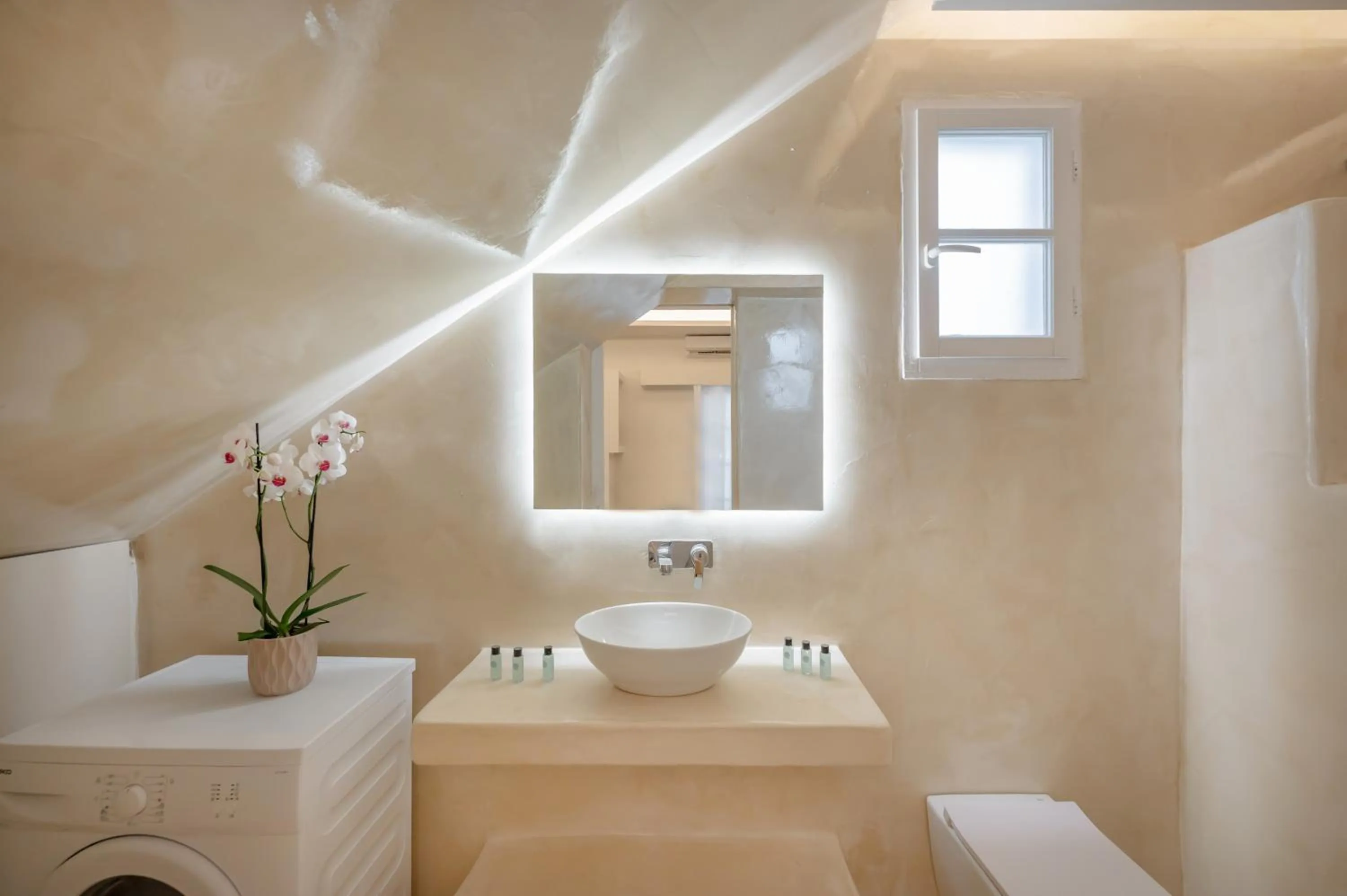 Bathroom in Loukas & Emma Eco Houses