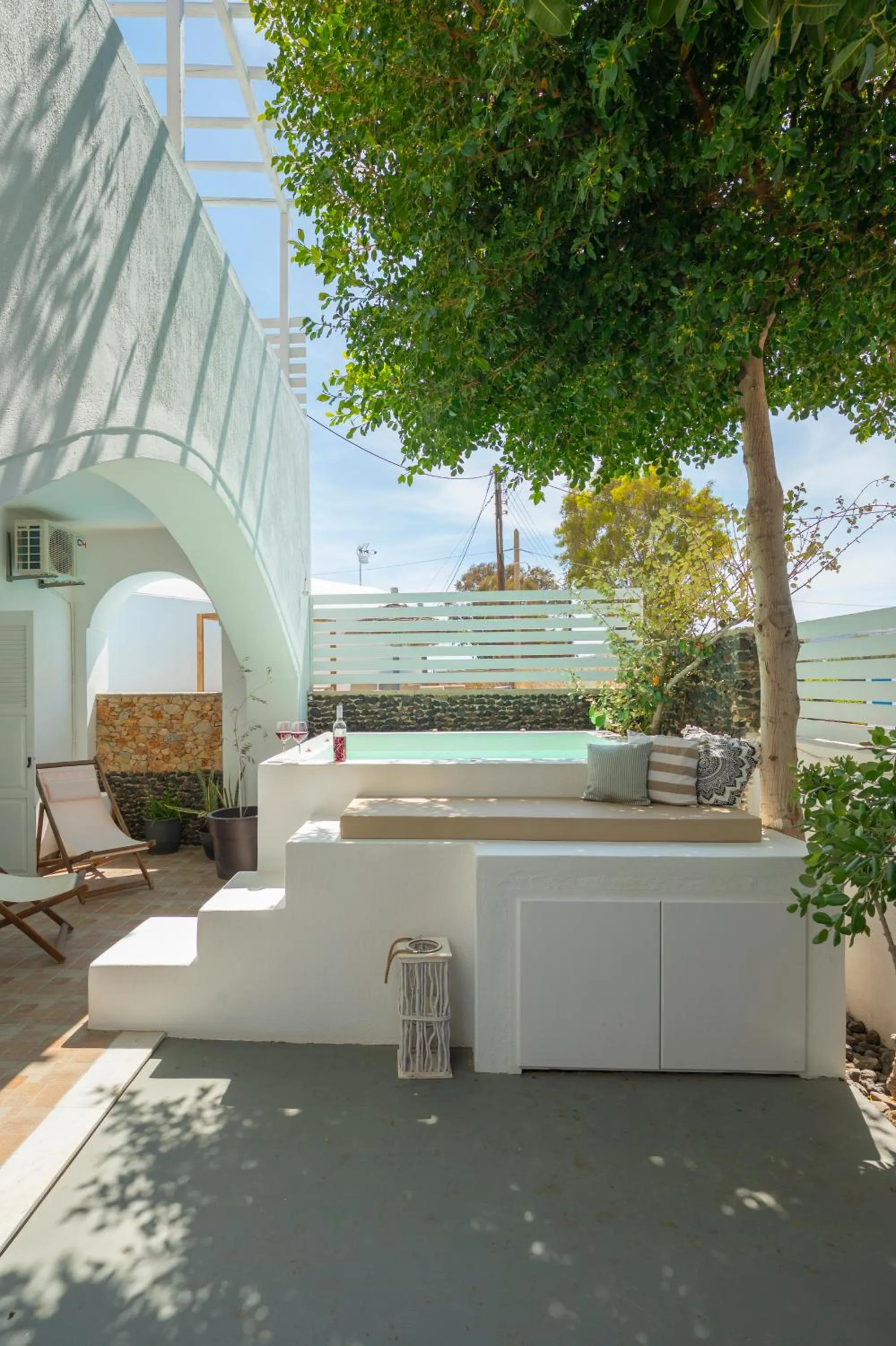 Patio in Loukas & Emma Eco Houses