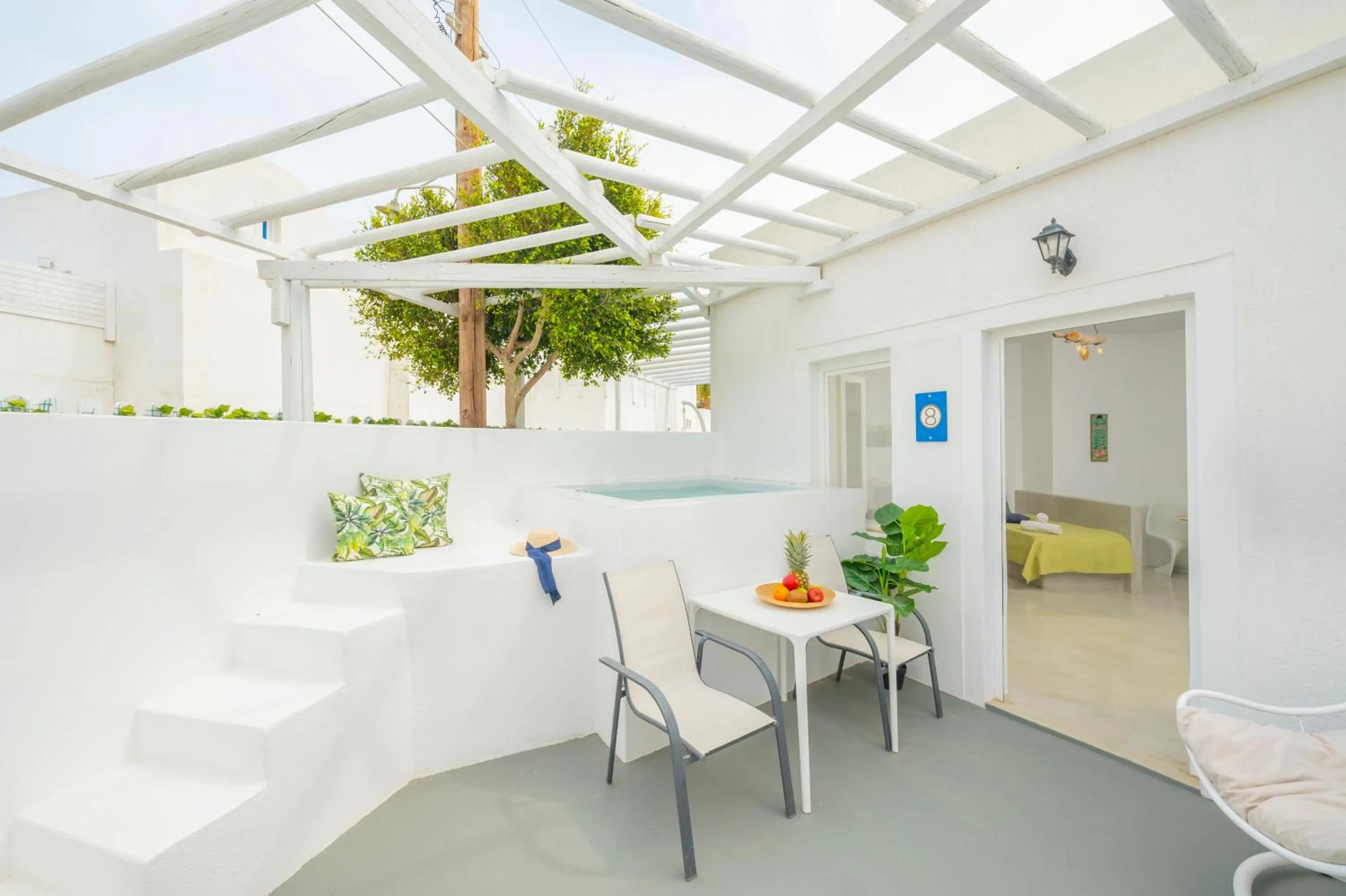 Patio in Loukas & Emma Eco Houses