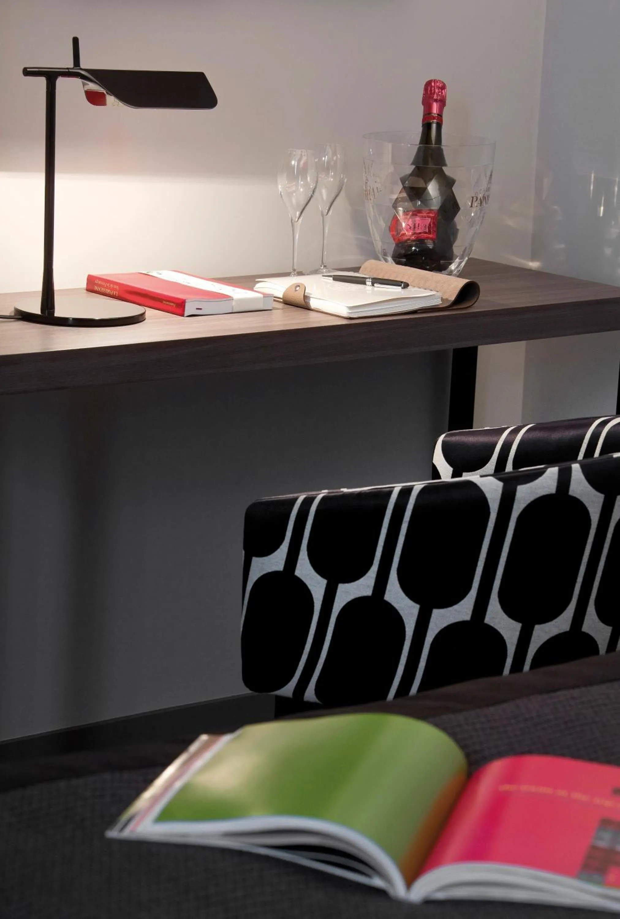 Seating area in Le Grey Hotel