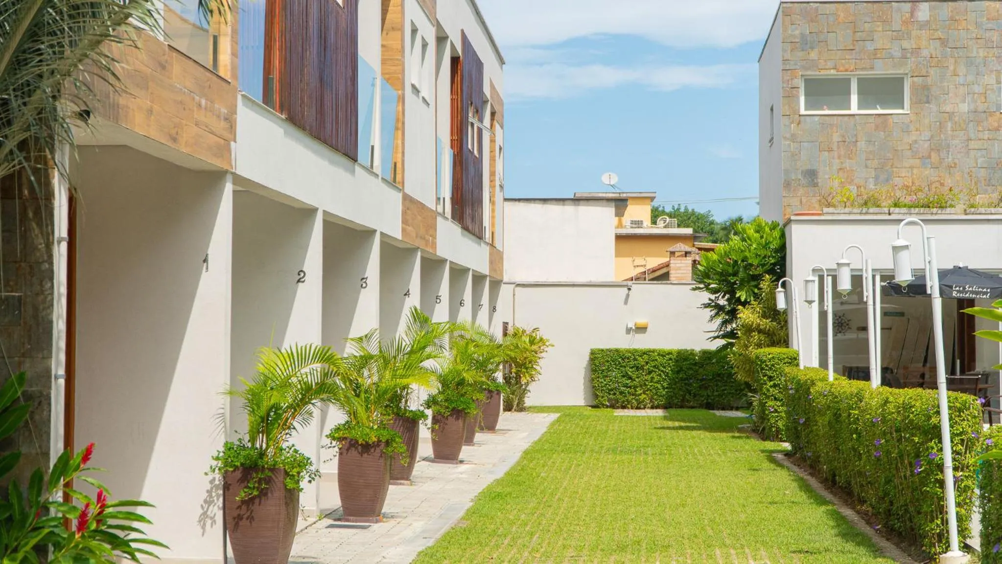 Property building in Residencial Las Salinas