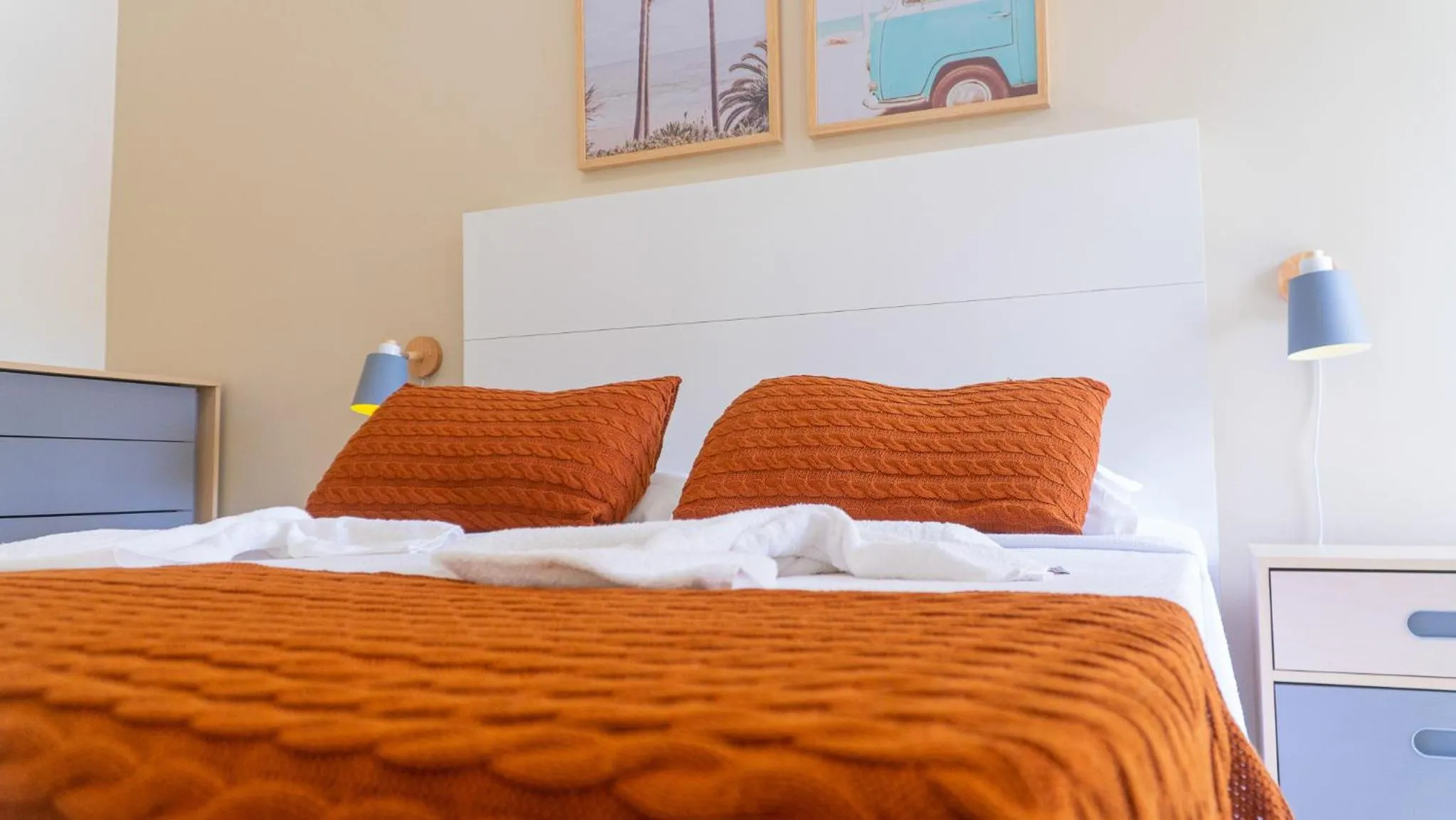 Bed in Residencial Las Salinas