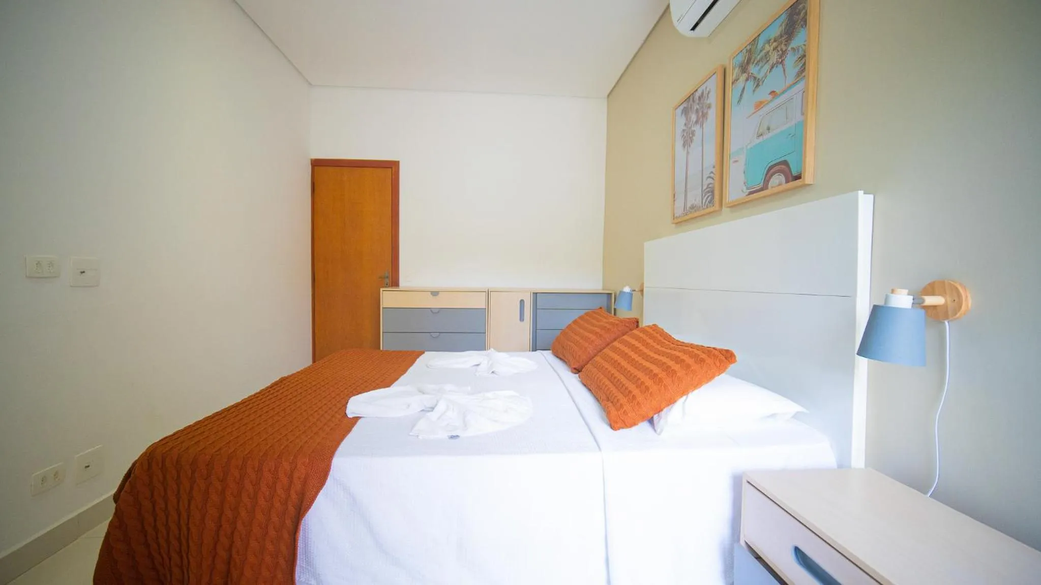 Photo of the whole room, Bed in Residencial Las Salinas