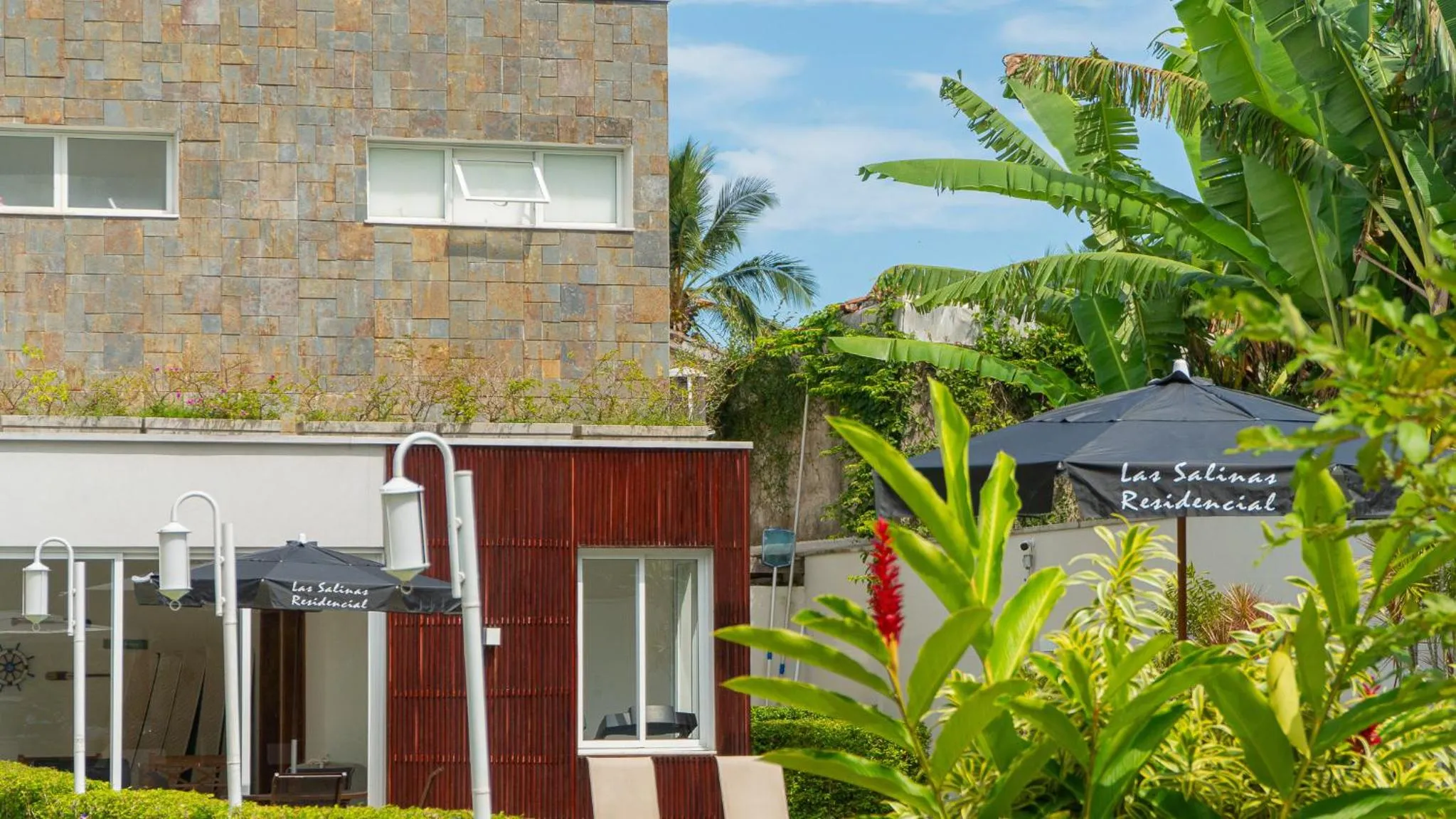 Property building in Residencial Las Salinas