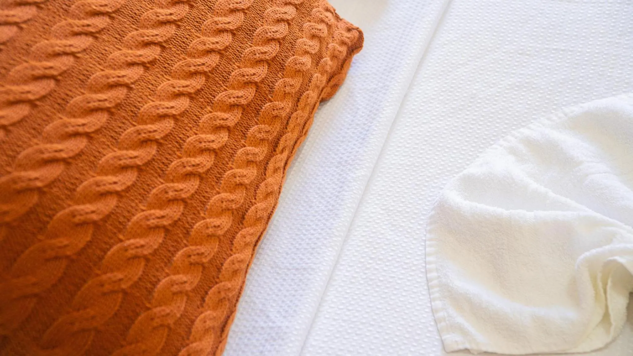 Bed in Residencial Las Salinas