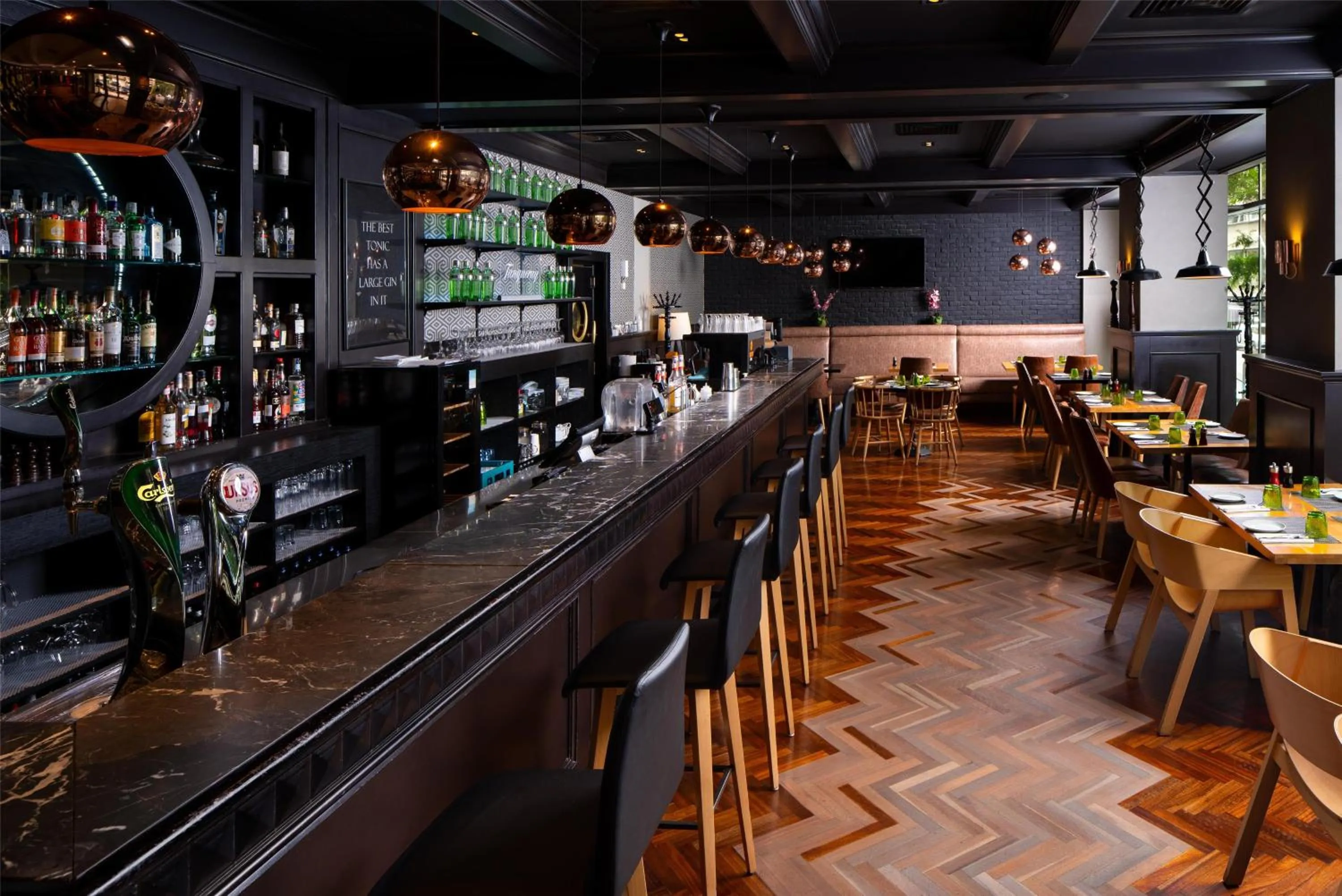 Lounge or bar in Park Inn by Radisson Bucharest Hotel & Residence