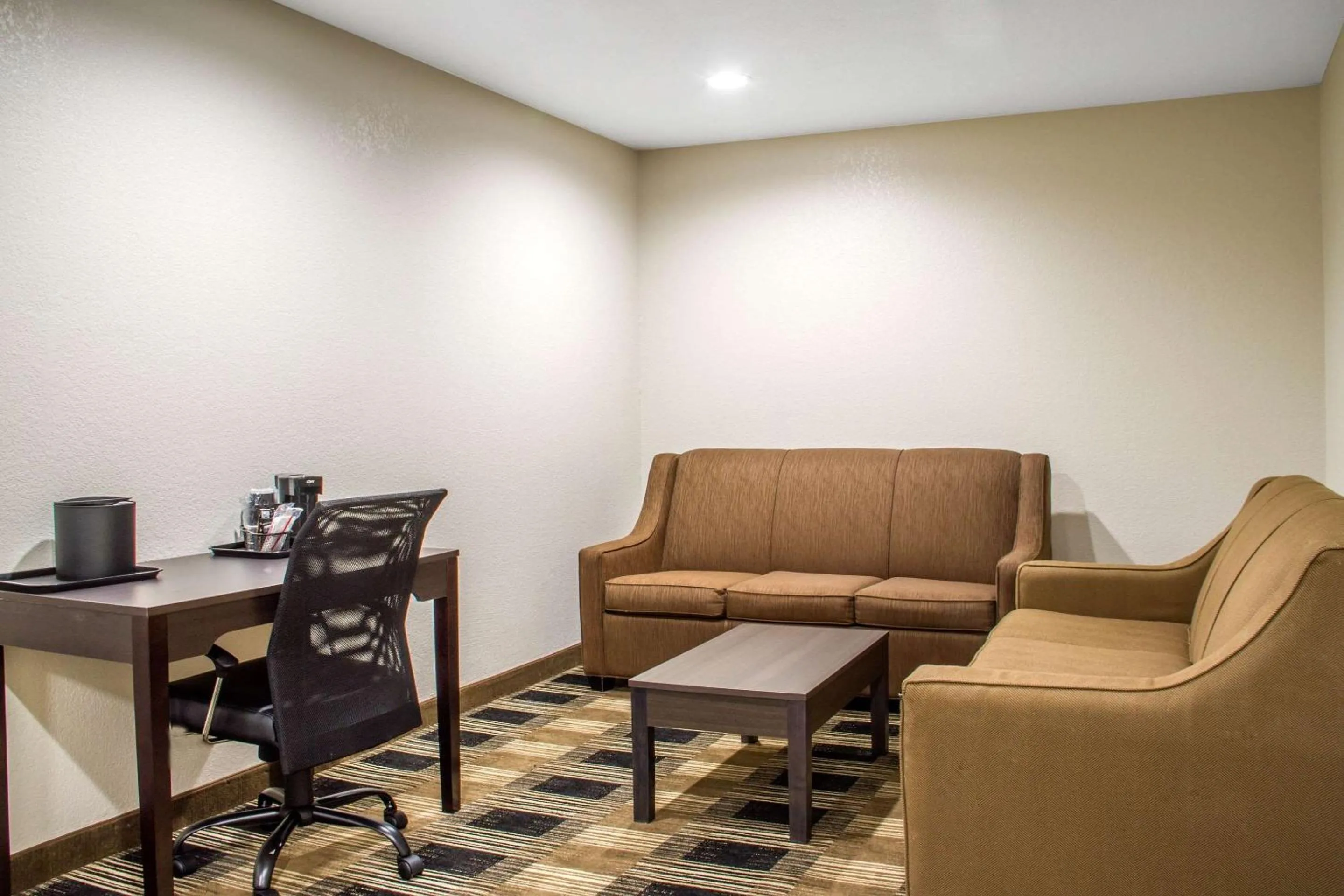 Photo of the whole room in Quality Inn & Suites Maggie Valley - Cherokee Area