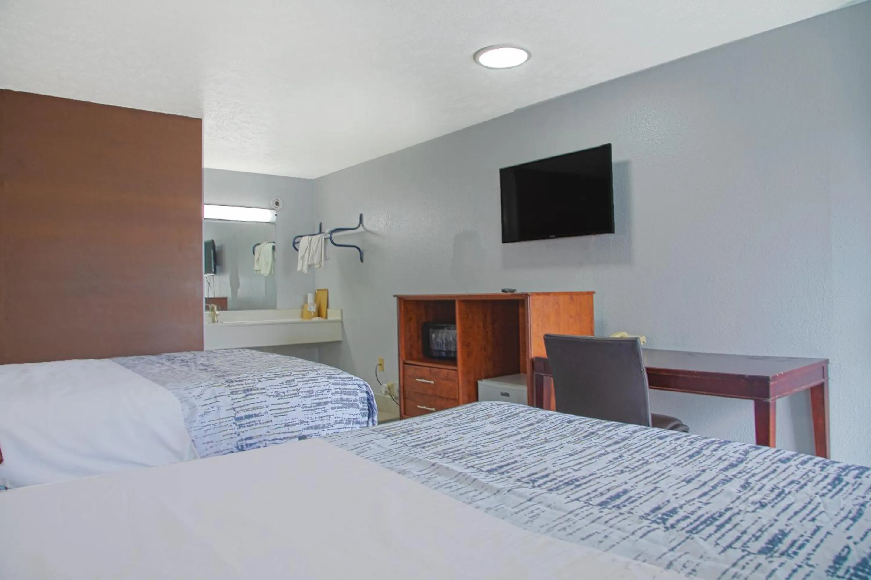 Bedroom, Bed in Masters Inn Augusta Washington Rd, I-20