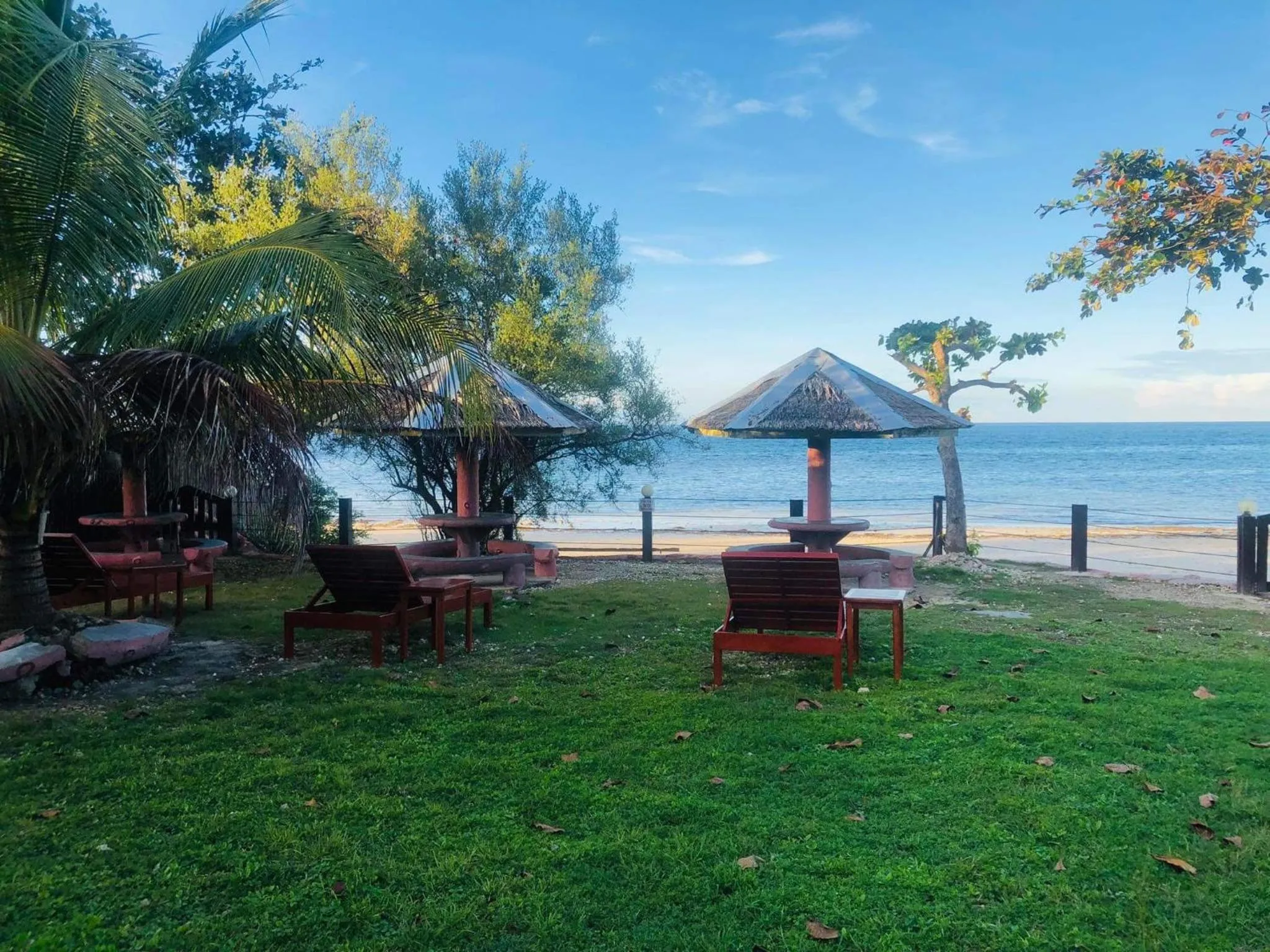 D's Oceanview Beach Resort