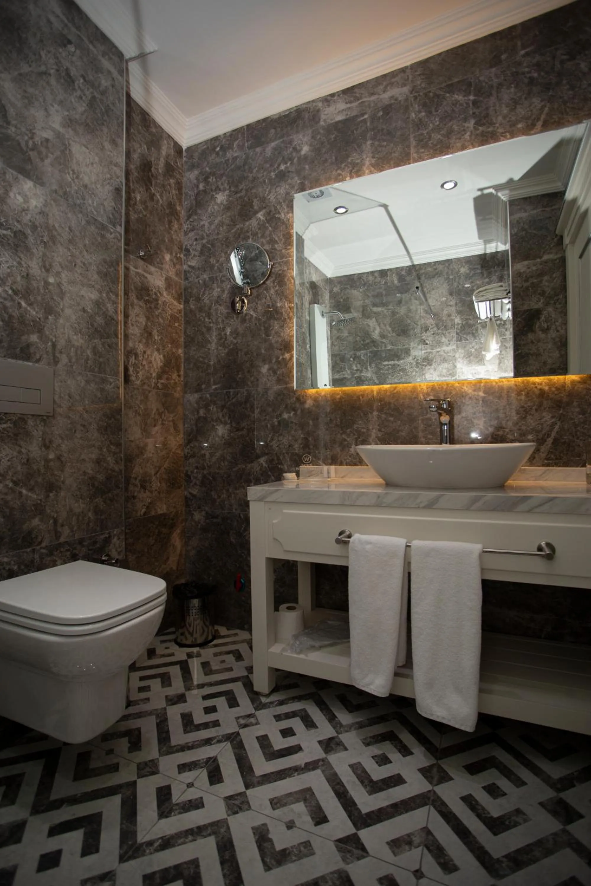 Toilet in Batumi World Palace