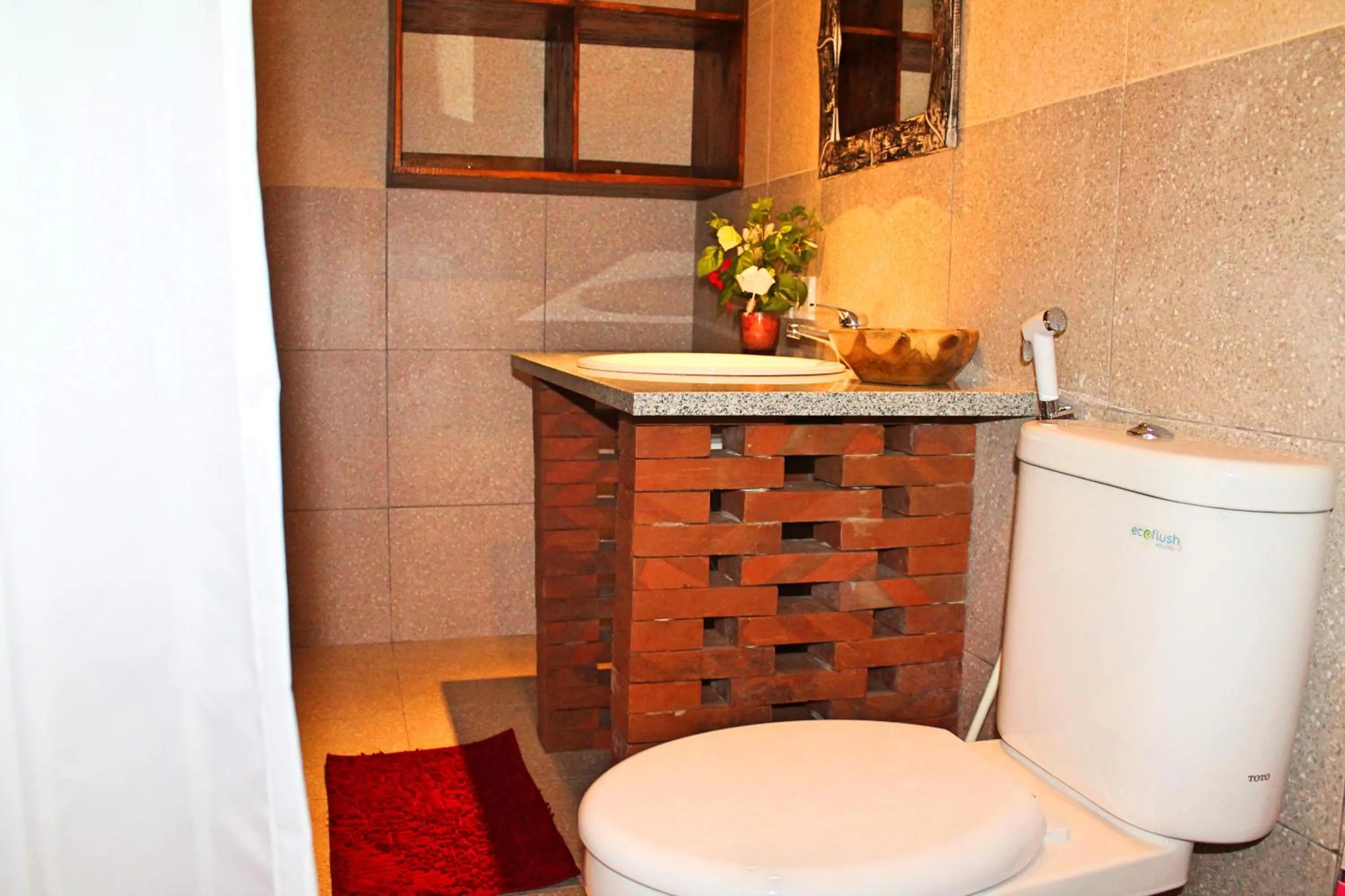 Toilet in Werkudara Guest House