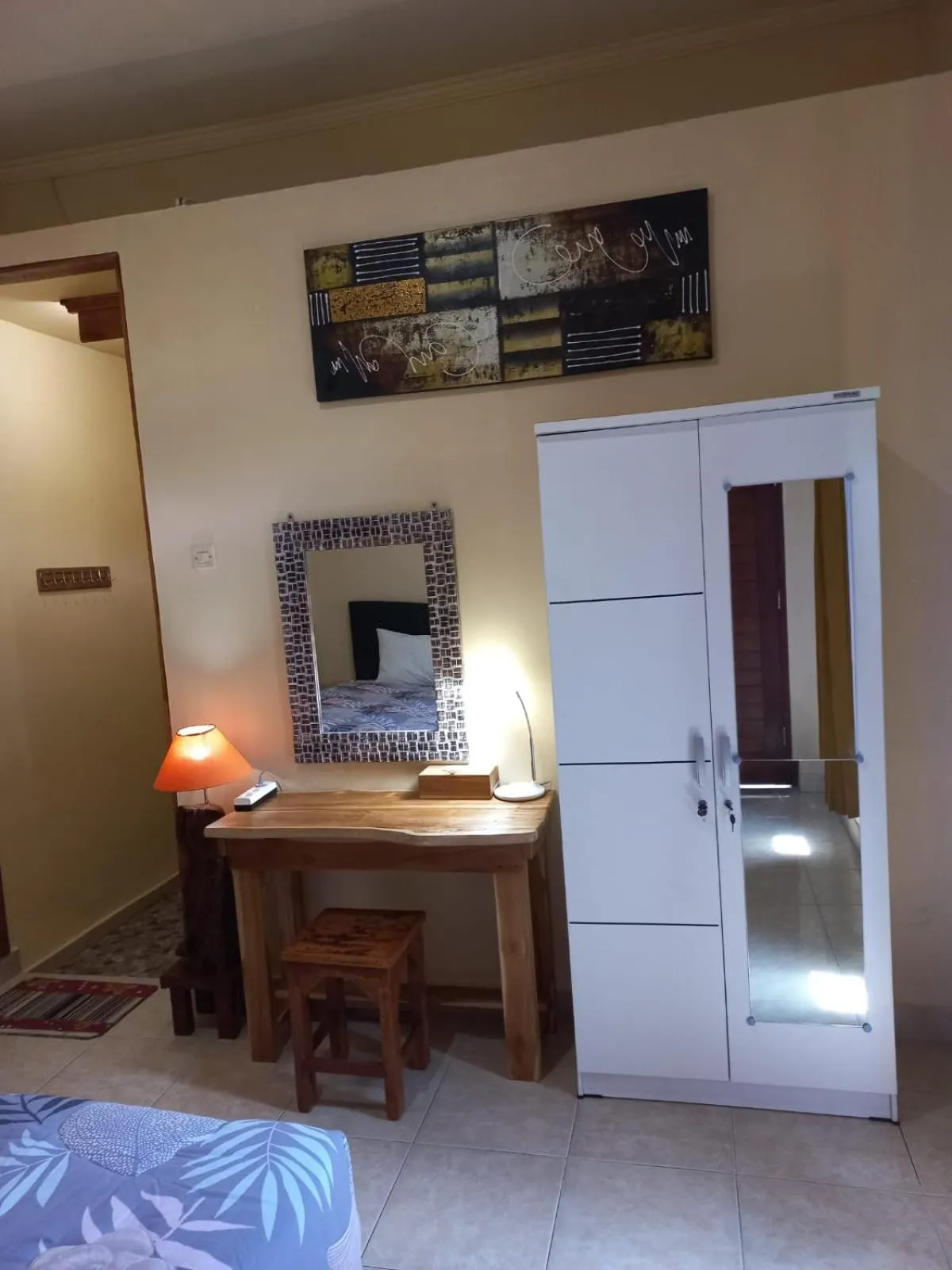 hair dresser in Werkudara Guest House