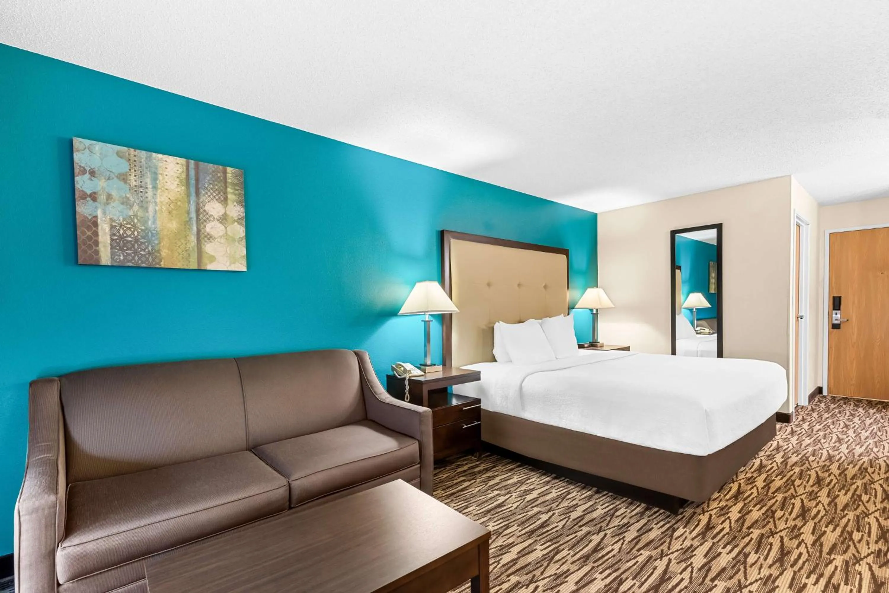 Bedroom, Bed in Best Western Baraboo Inn