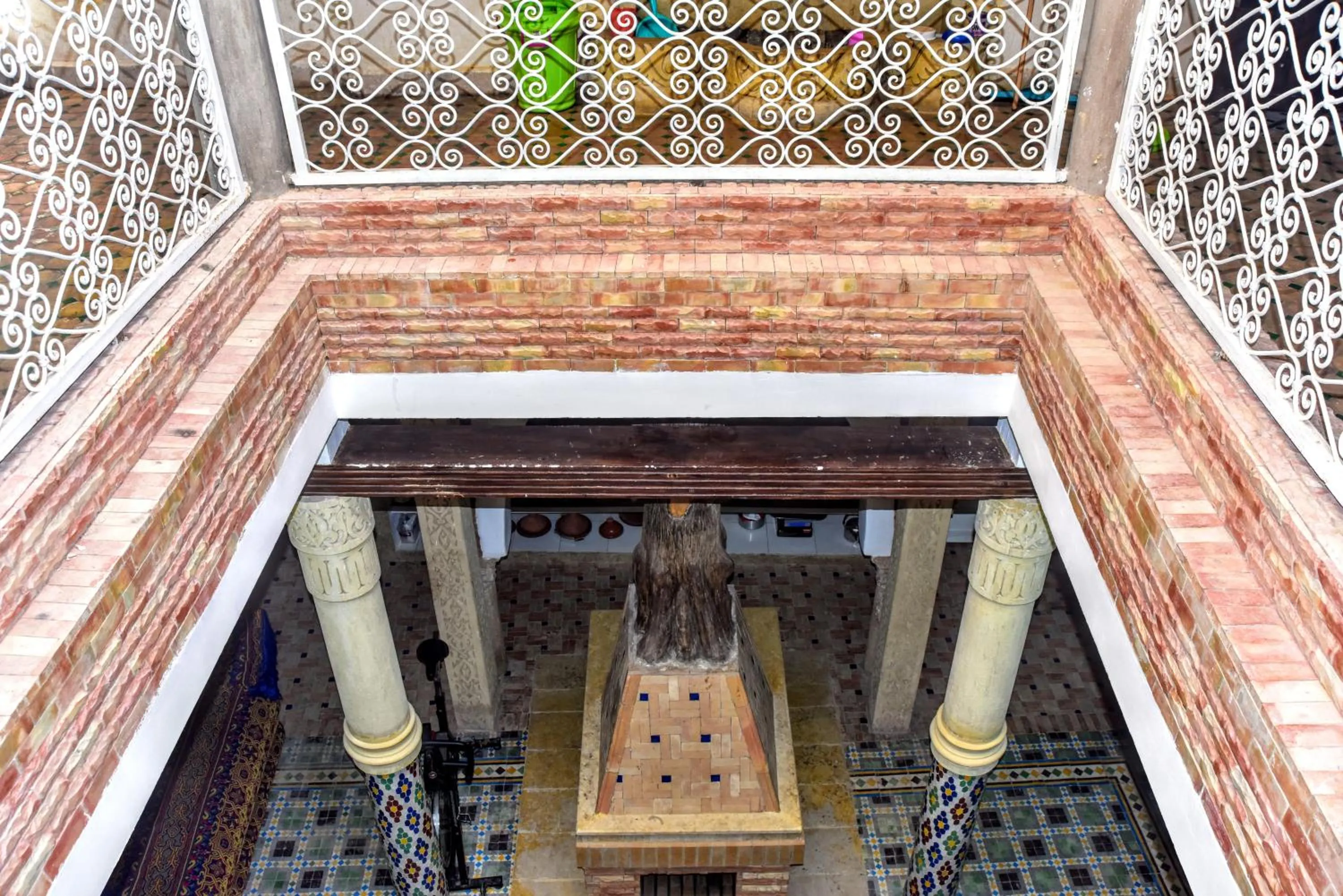 Decorative detail in Riad Razoli Sidi Daoui