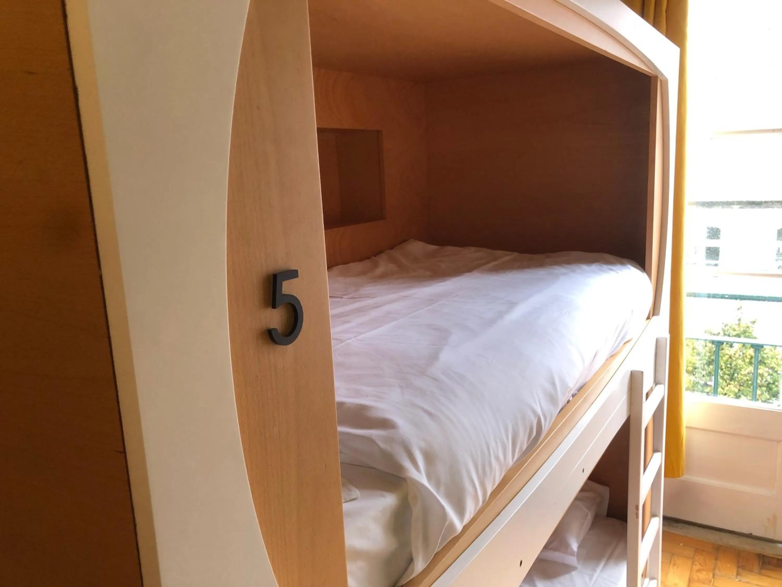 Bed in Vistas de Lisboa Hostel