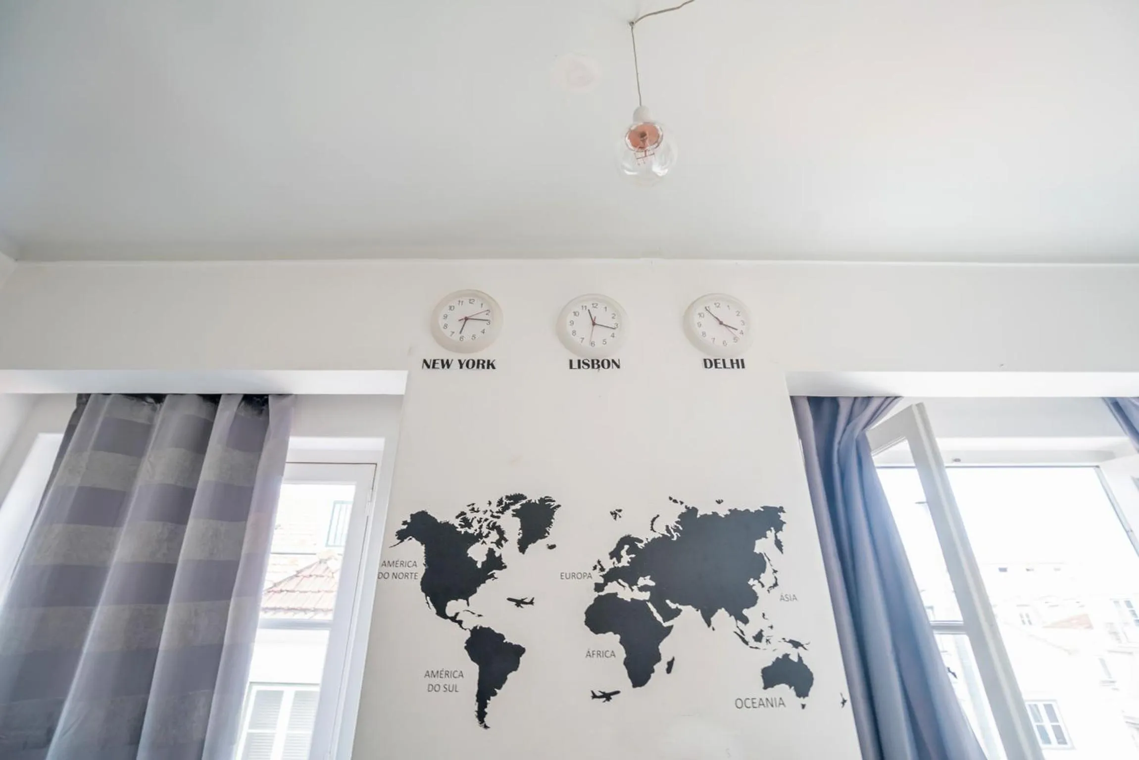 Decorative detail in Vistas de Lisboa Hostel