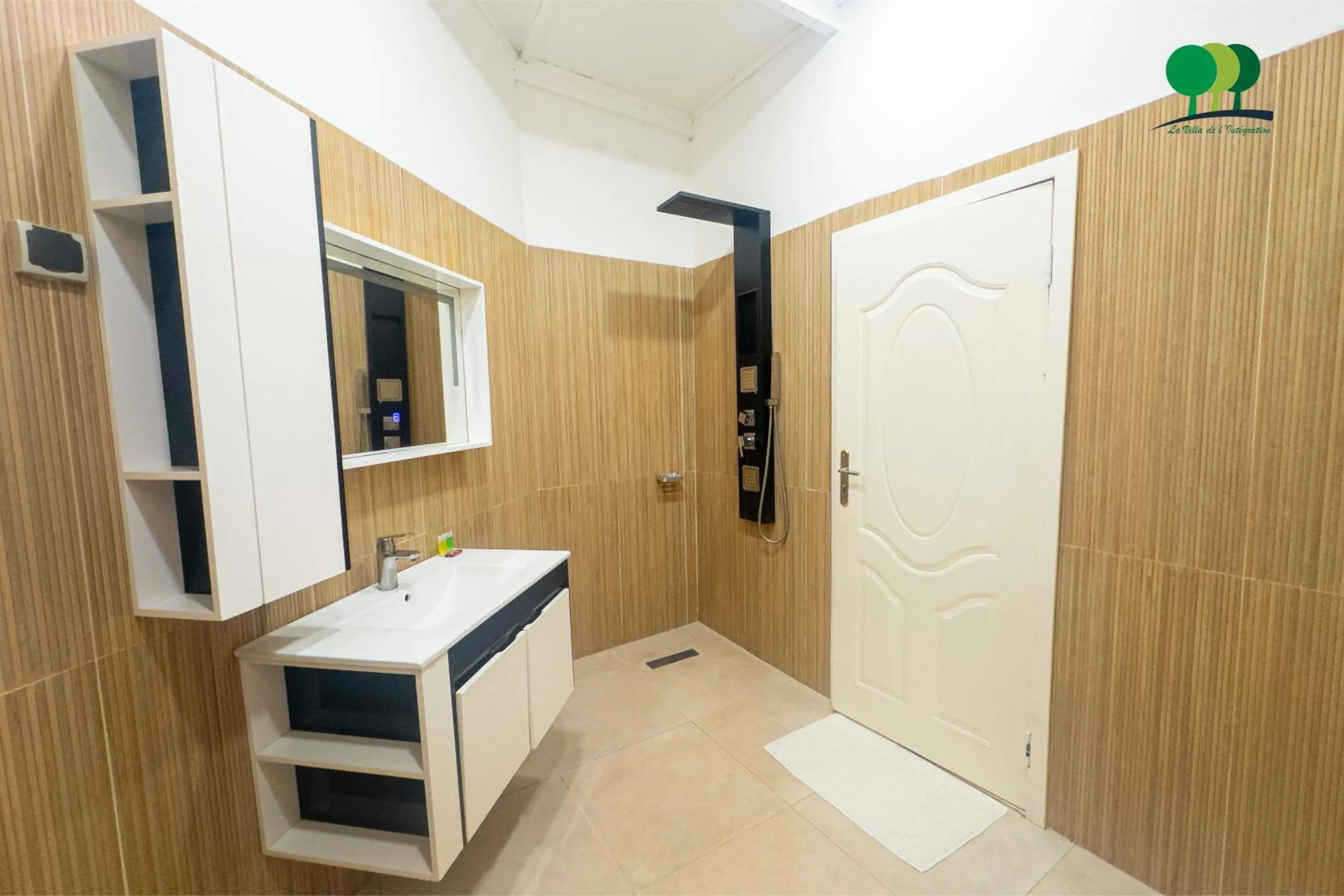 Bathroom in VILLA DE L'INTEGRATION