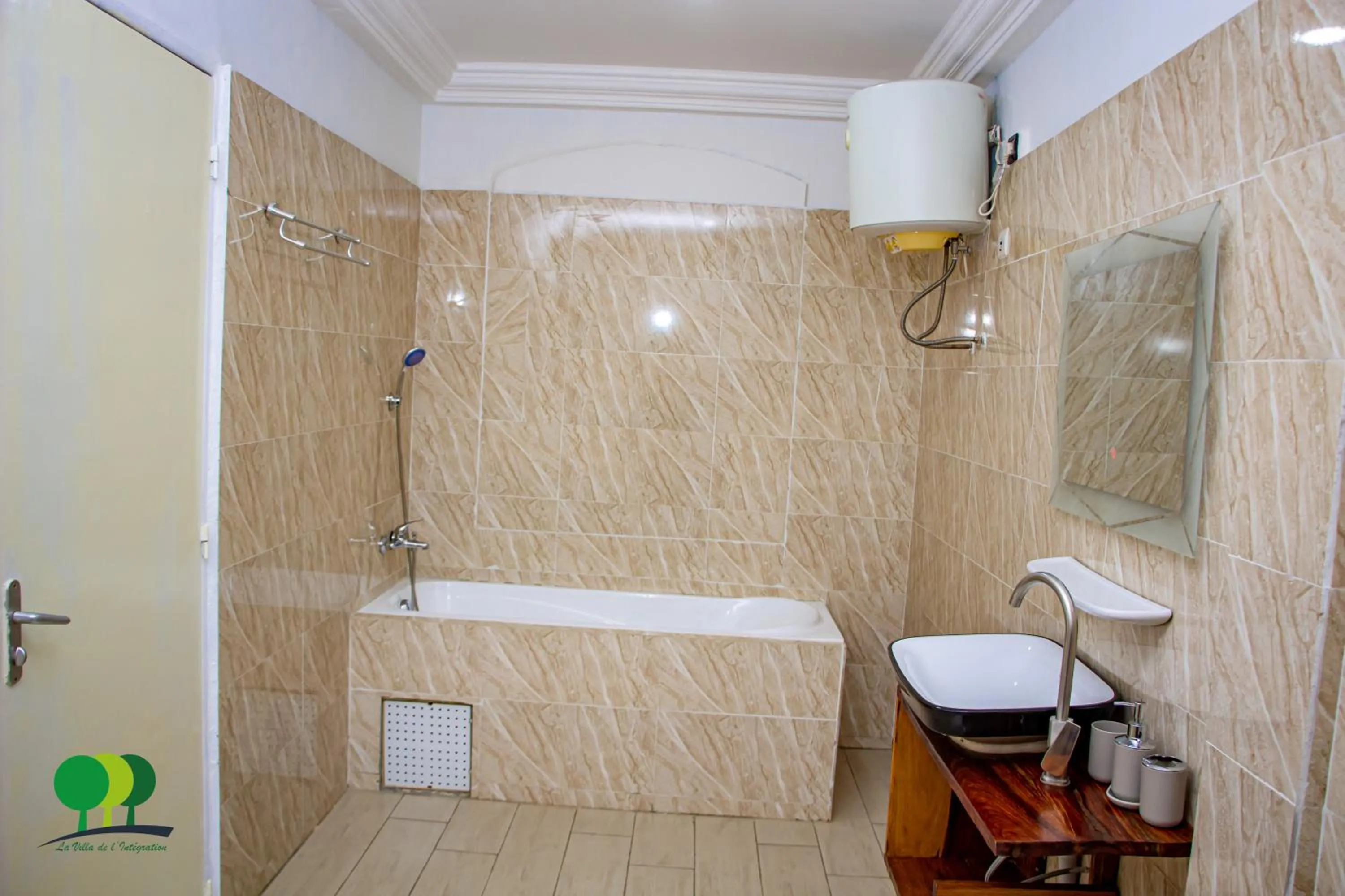 Toilet in VILLA DE L'INTEGRATION