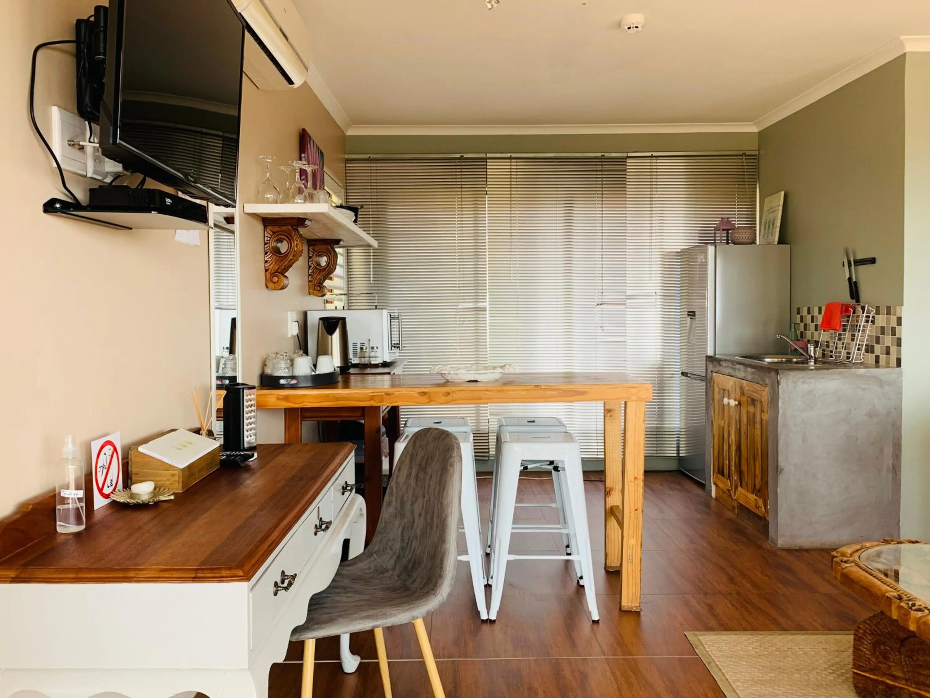 Kitchen or kitchenette in Bokamoso Views