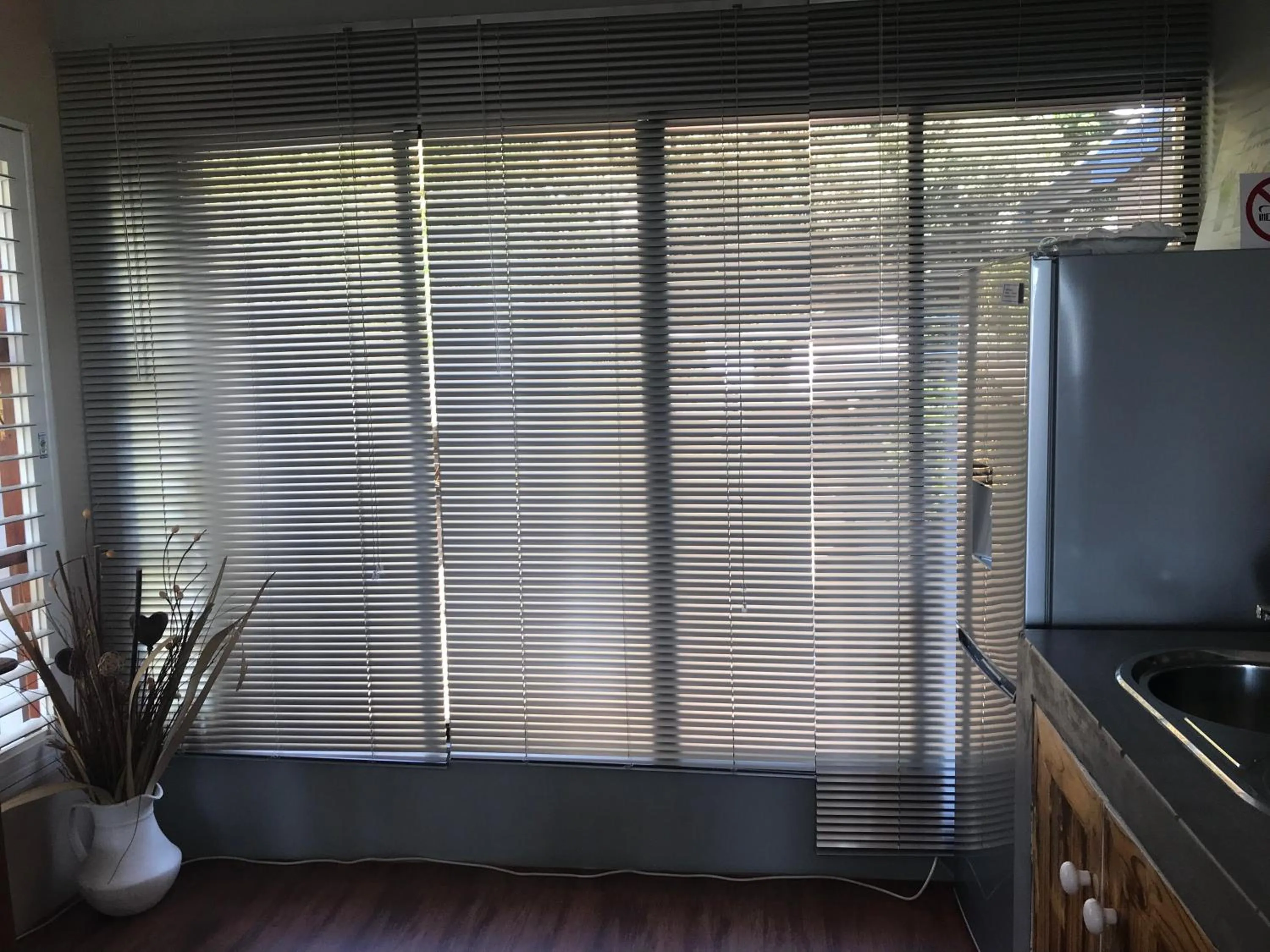 Kitchen or kitchenette in Bokamoso Views