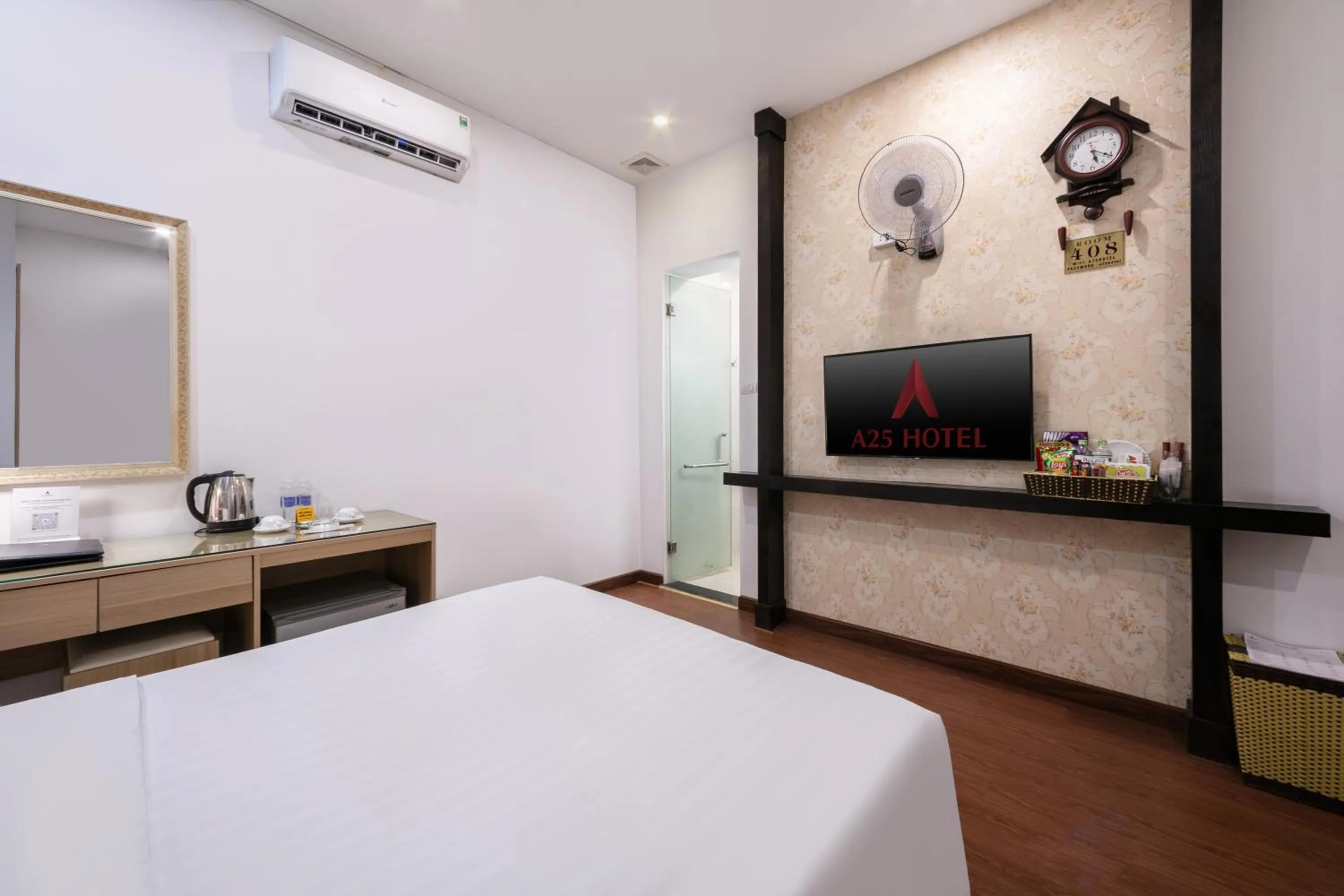 Bed in A25 Hotel - 15 Hàng Than