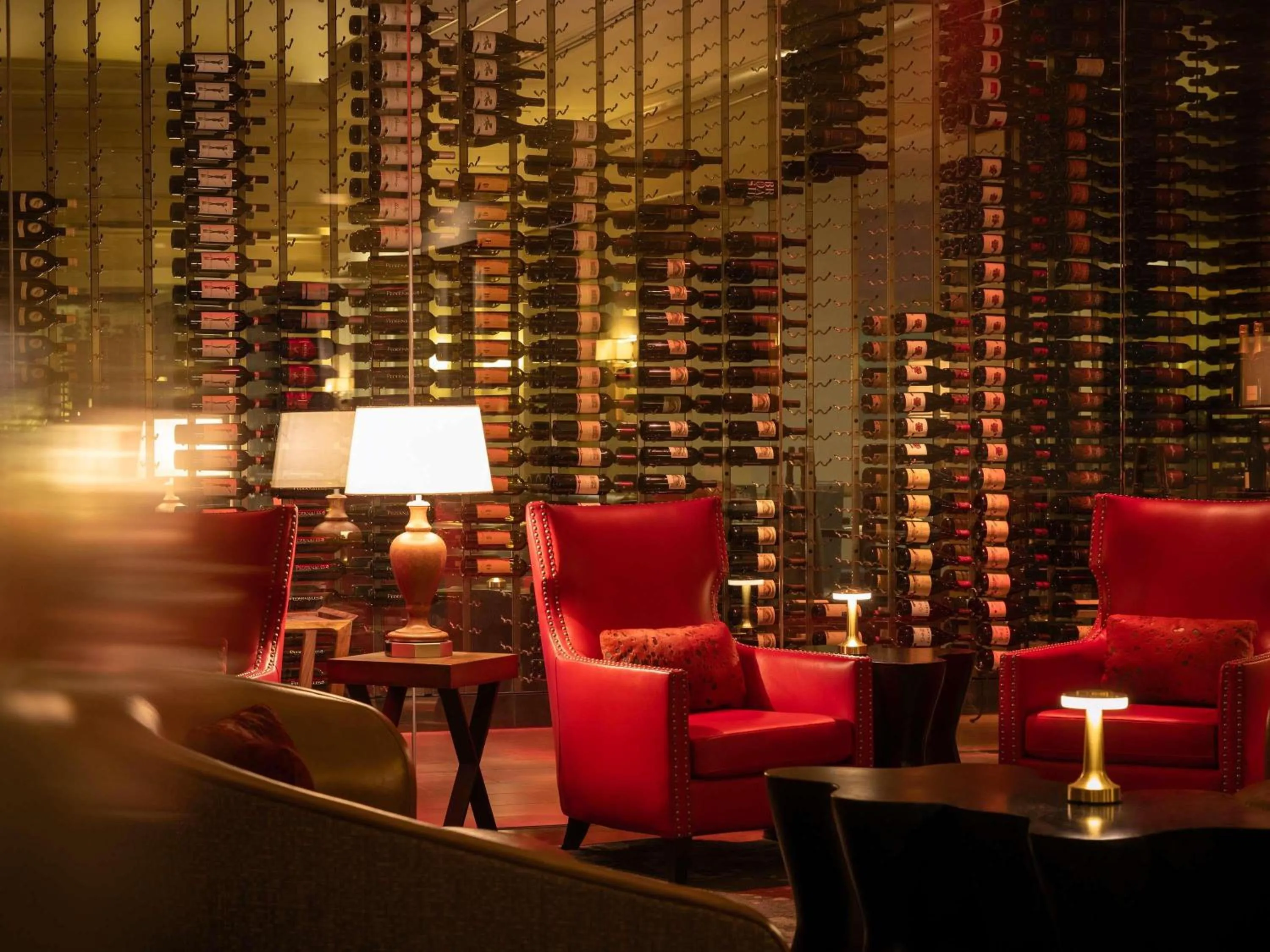 Property building in Fairmont Dallas