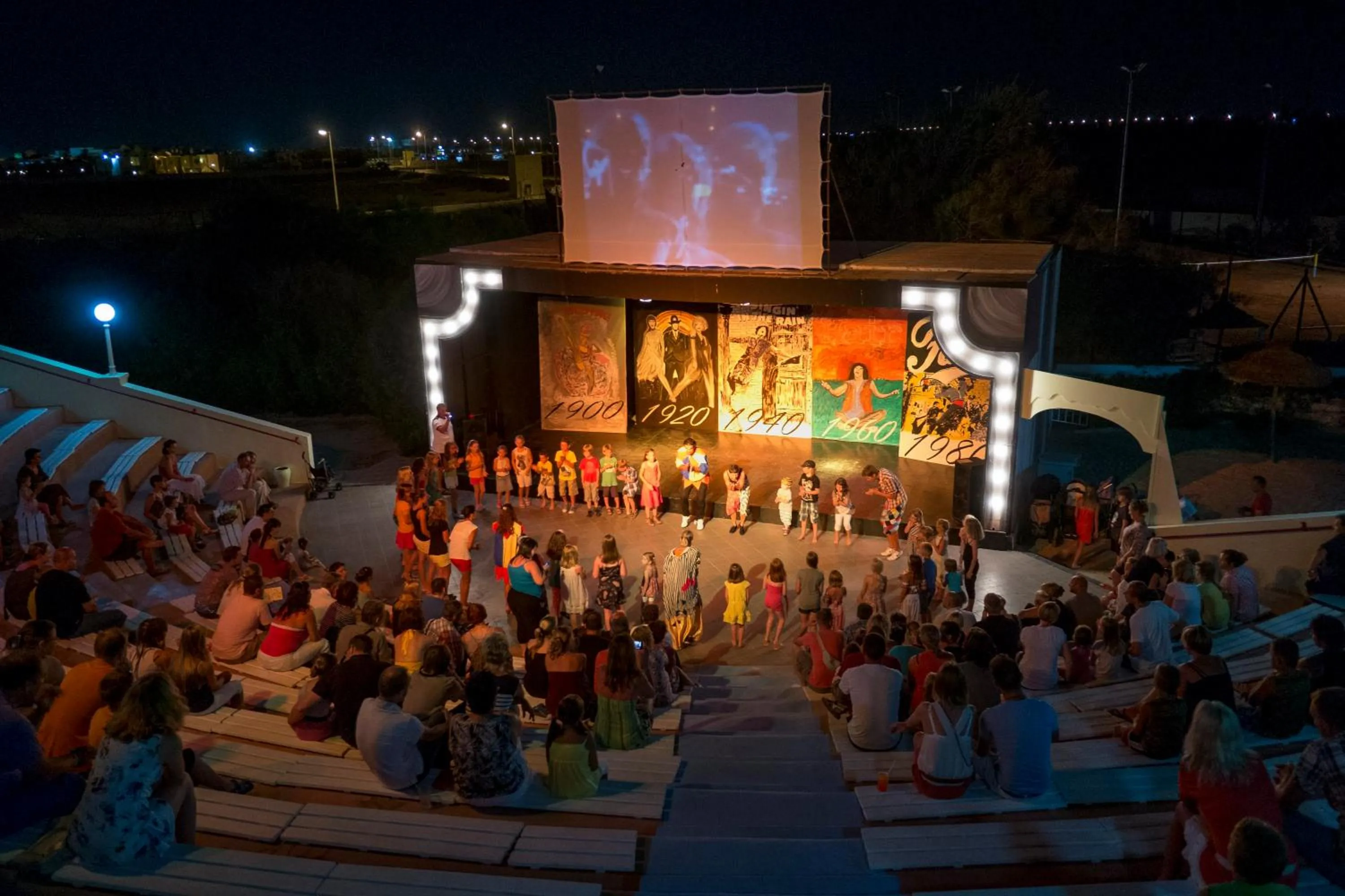 Evening entertainment in Calimera Yati Beach