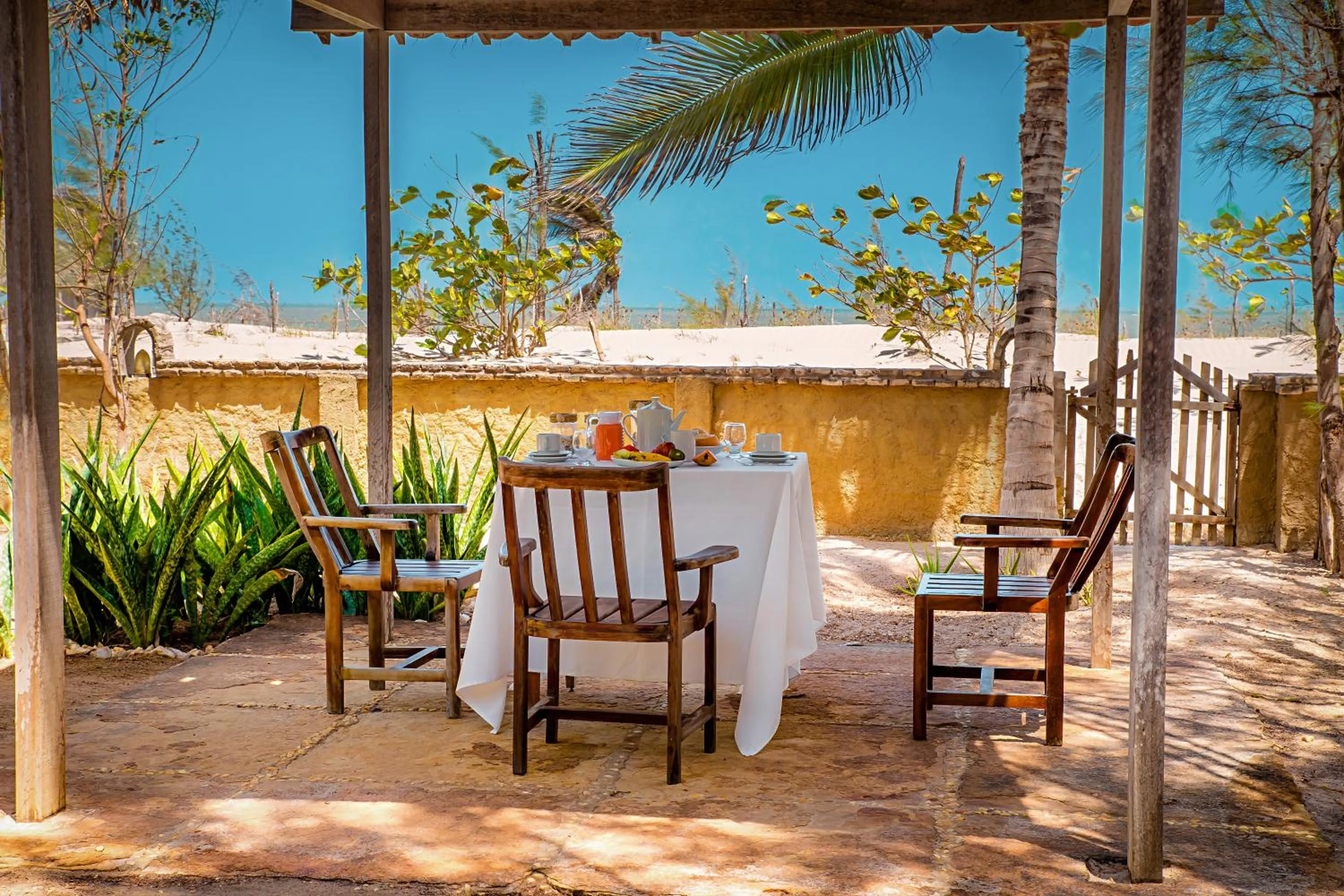 Patio in Villa del Mar Praia Hotel