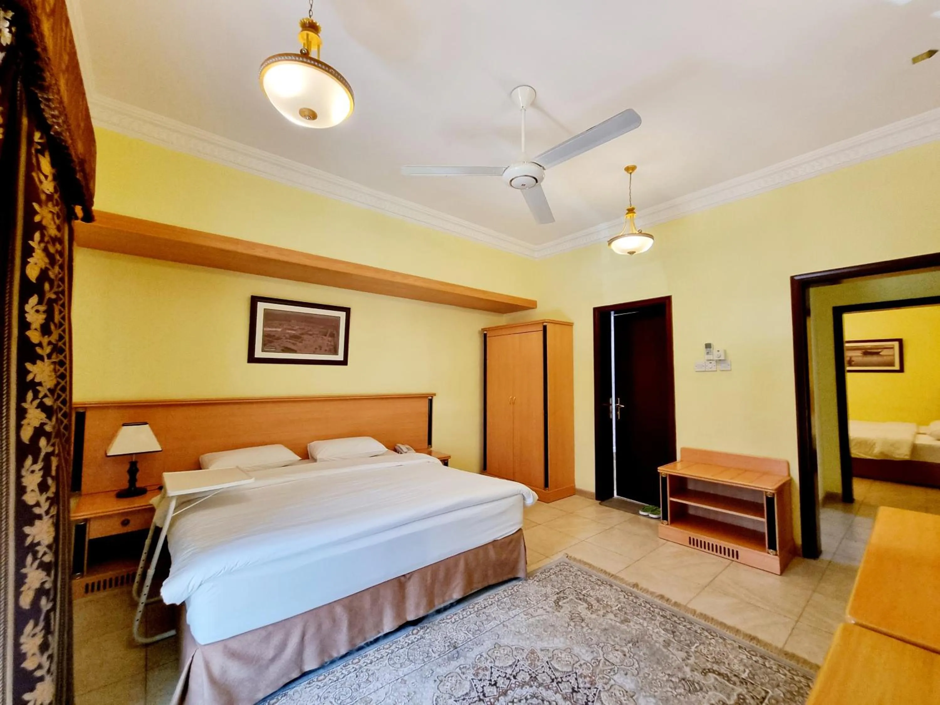 Property building, Bed in Muscat International Hotel