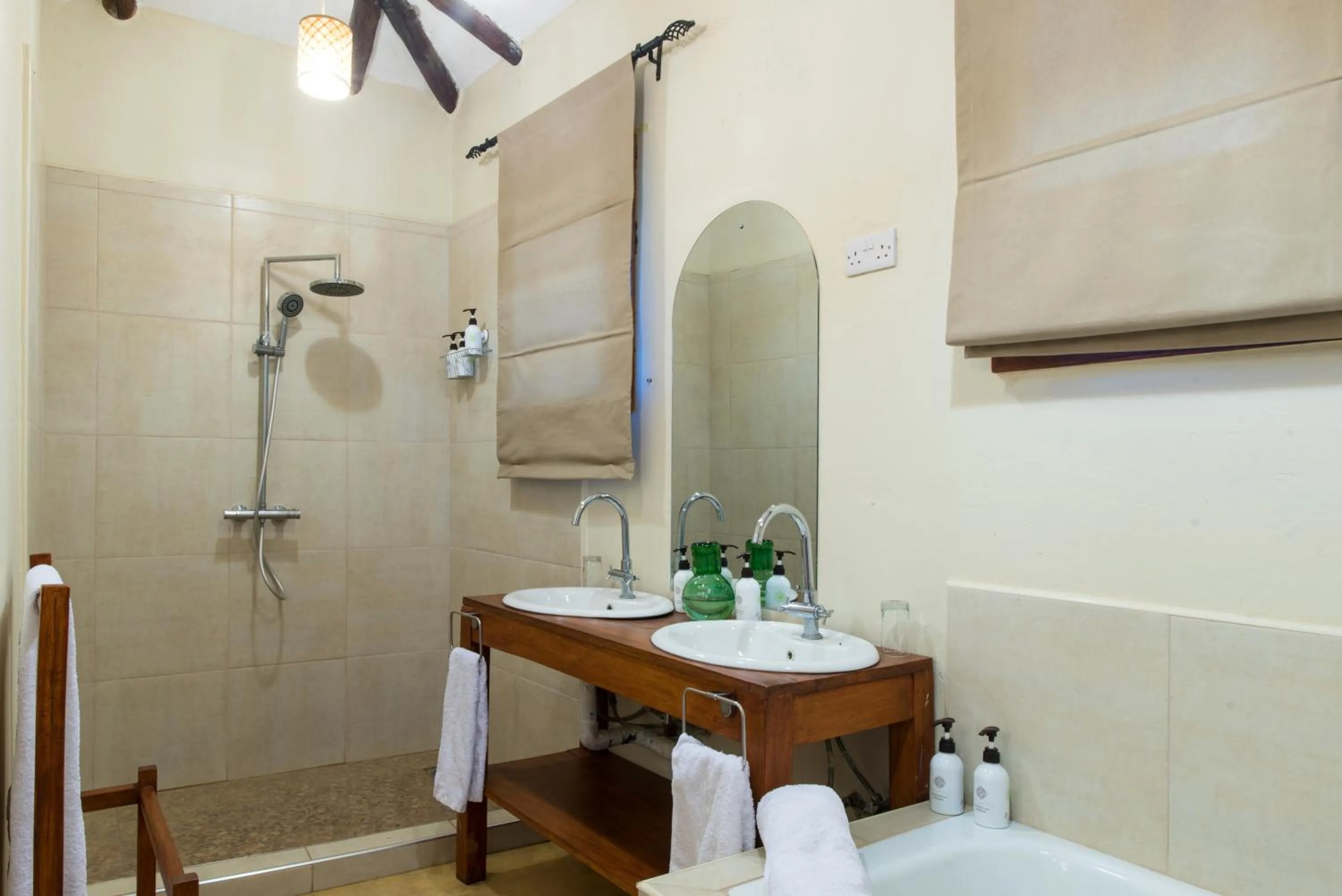 Shower in Kili Villa Kilimanjaro Luxury Retreat
