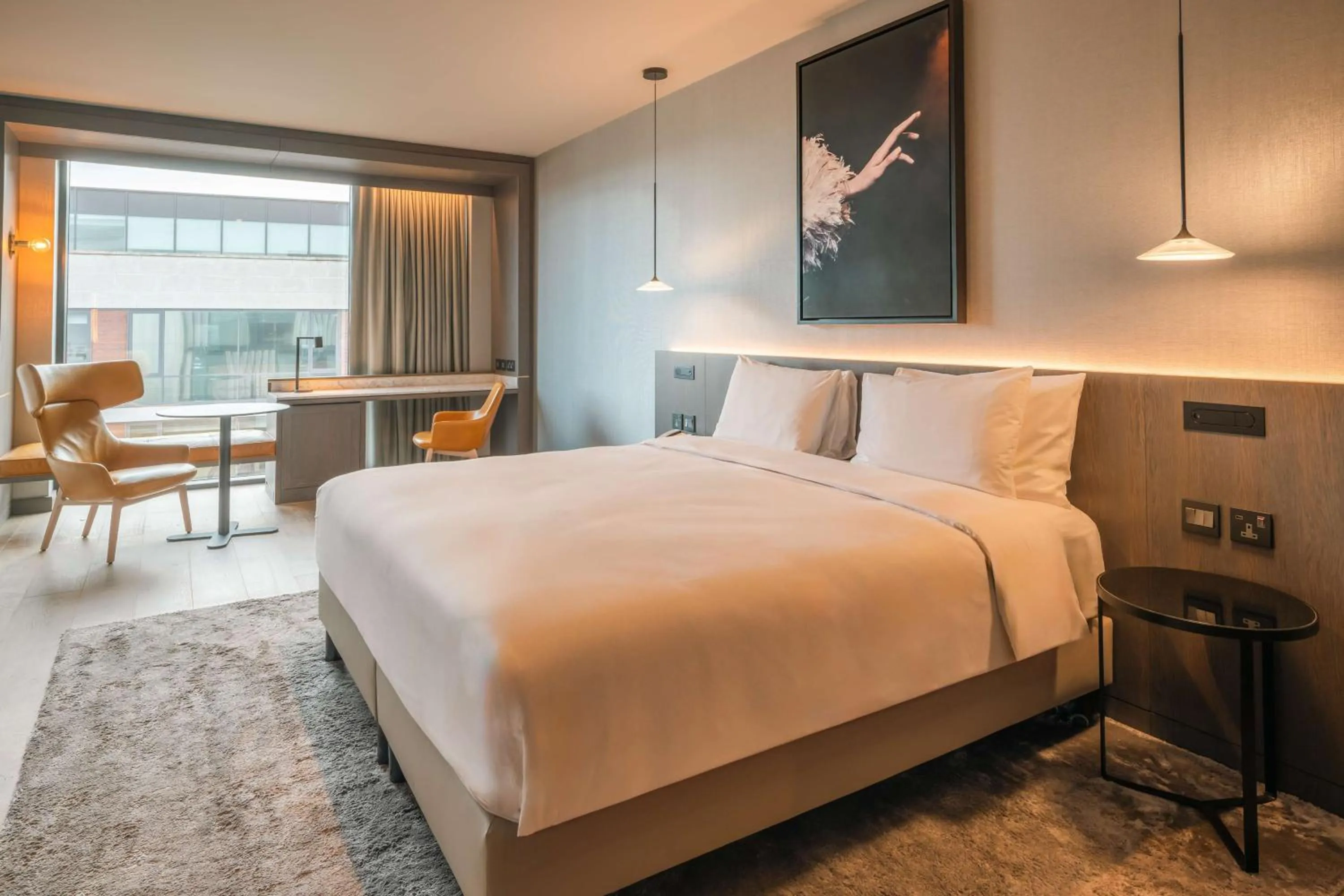 Bedroom, Bed in Radisson Blu Royal Hotel Dublin