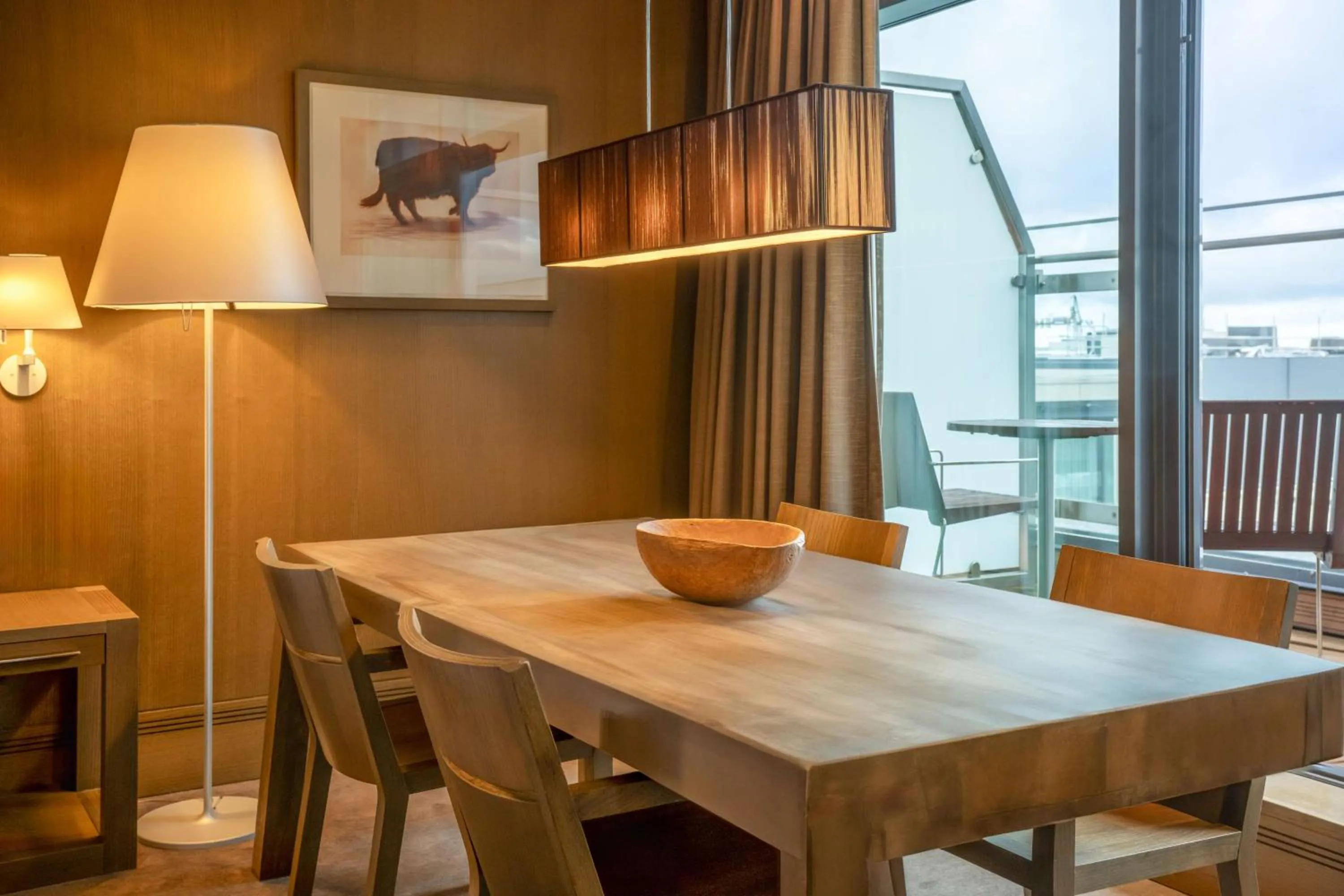 Photo of the whole room in Radisson Blu Royal Hotel Dublin