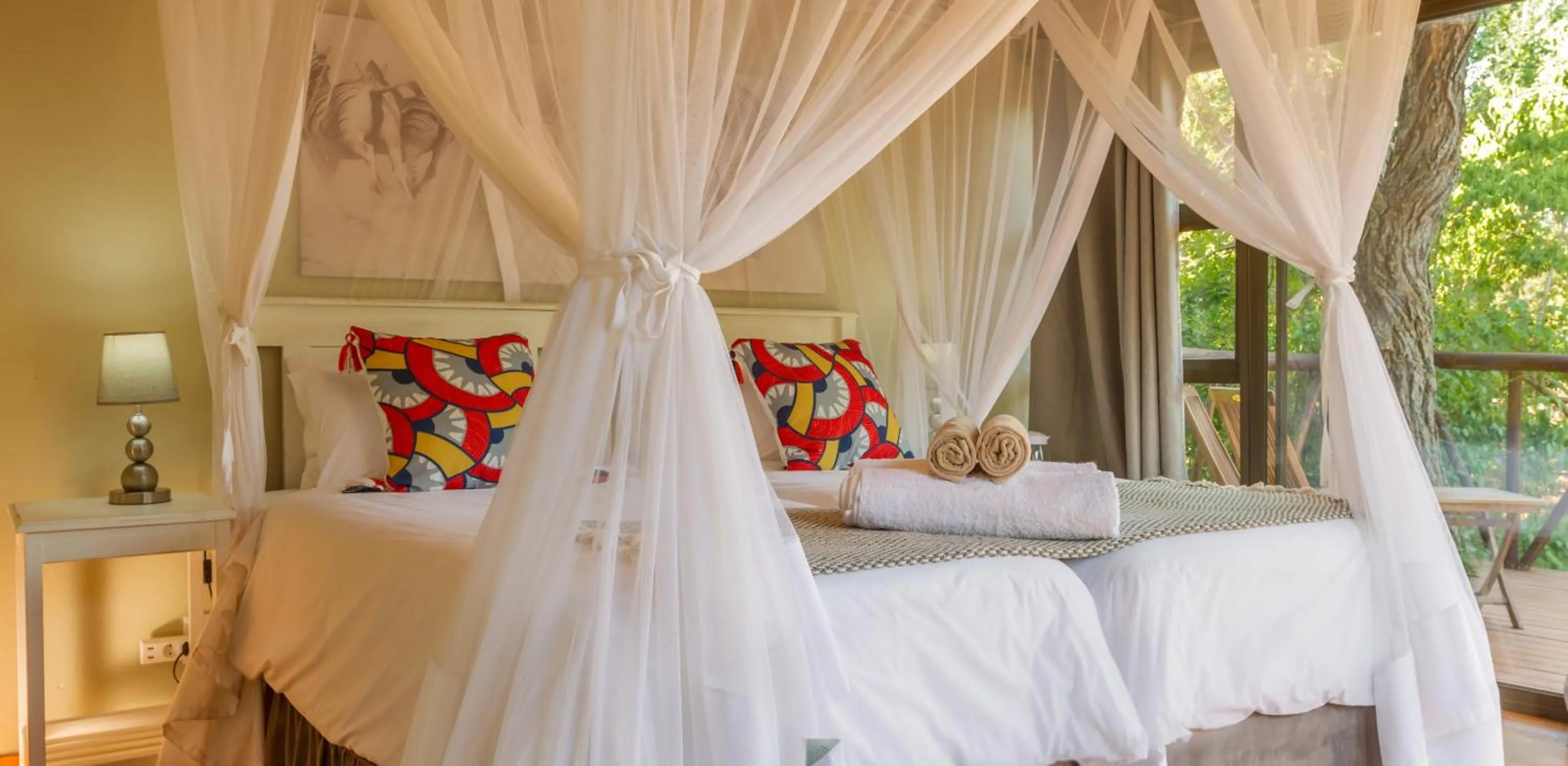 Twin/Double Room - single occupancy in Panzi Lodge