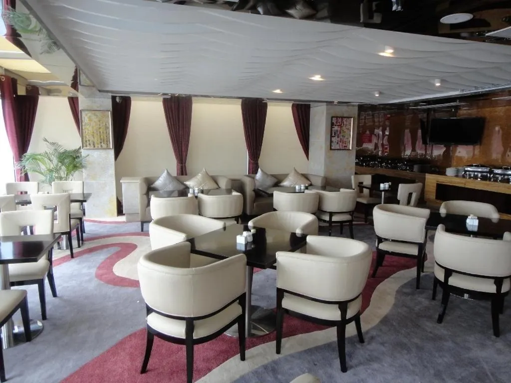 Lounge/Bar in L Hotel - Changsheng Branch