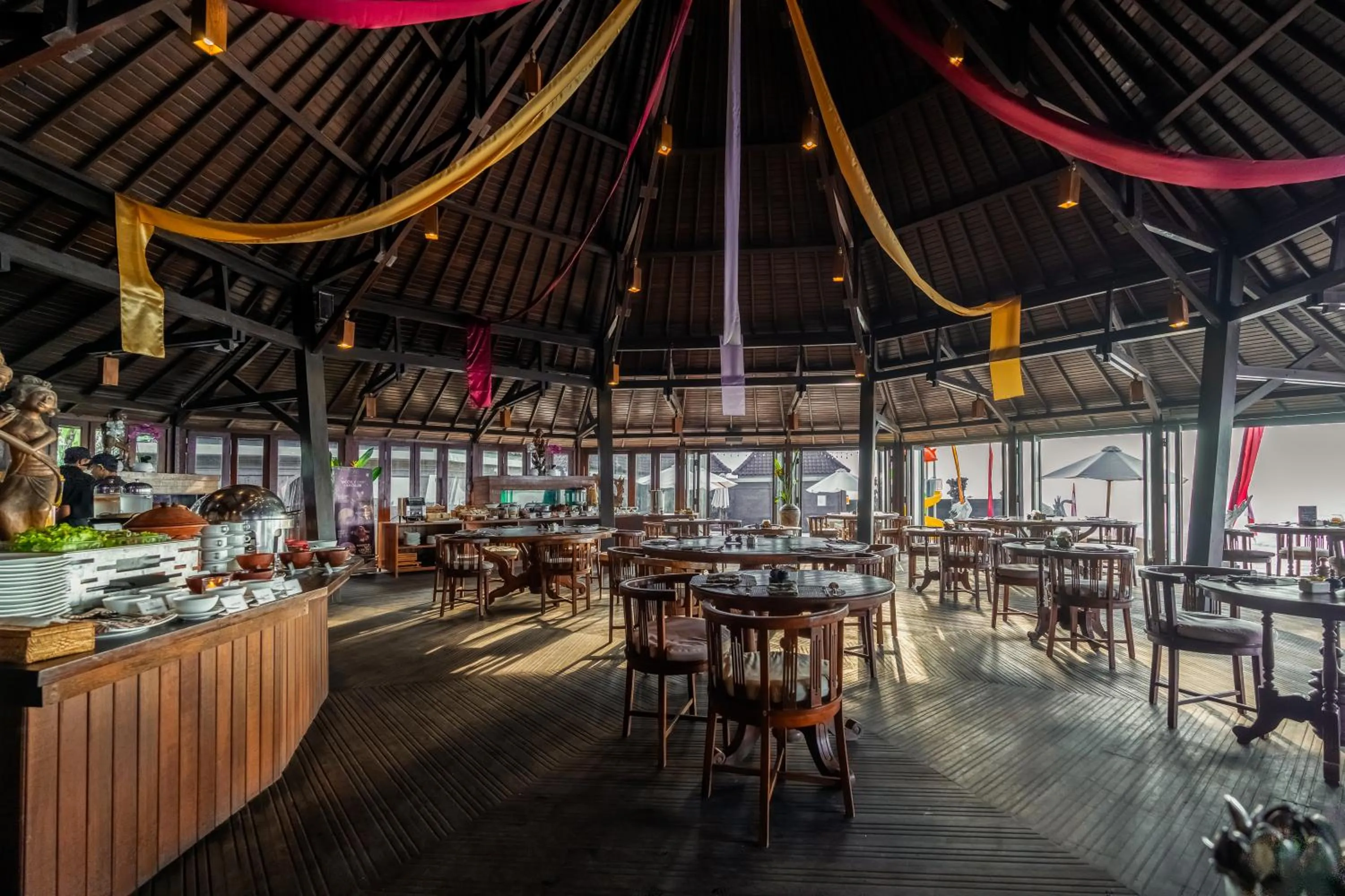 Restaurant/places to eat in Desa Swan Villas & SPA, Keramas