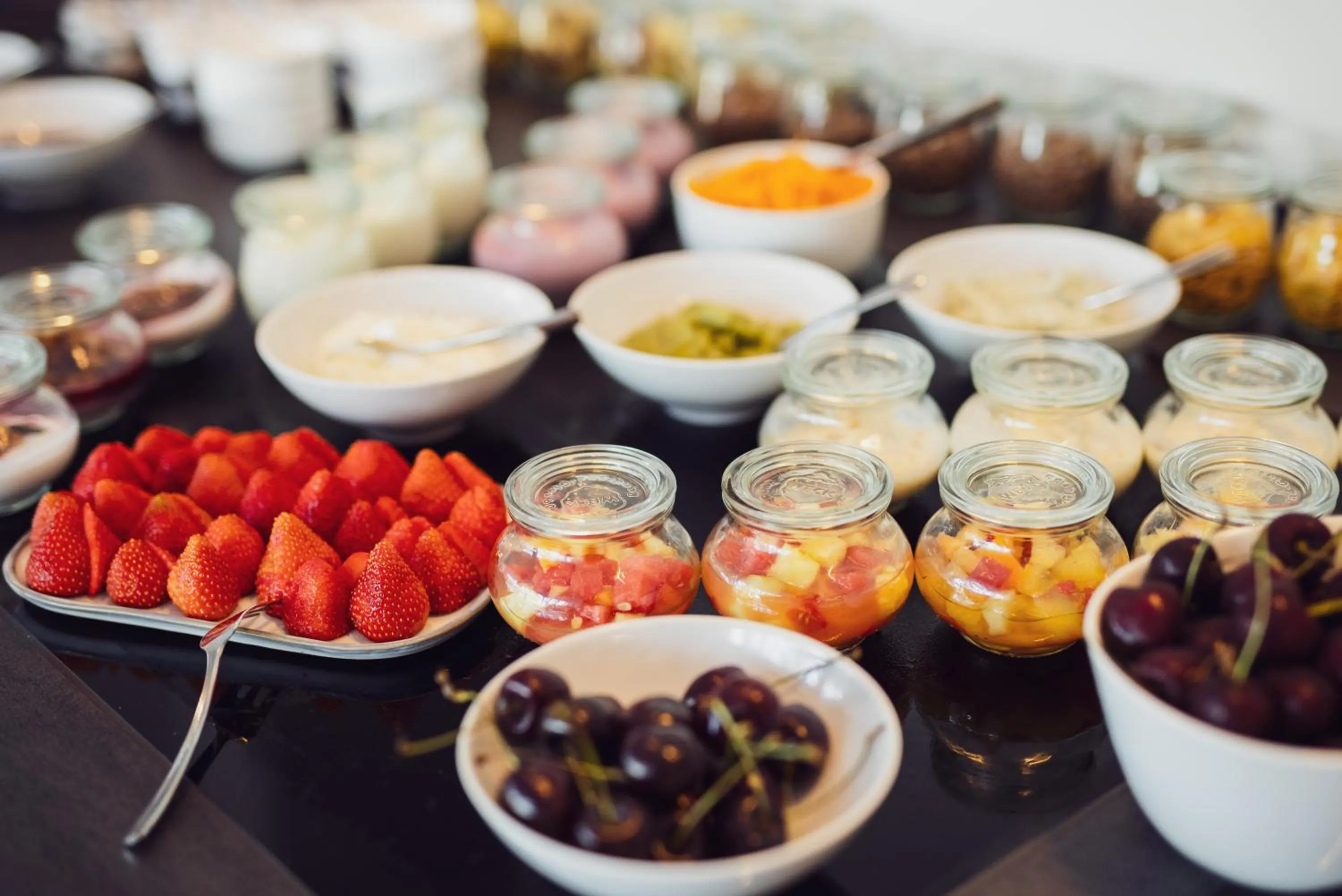 Buffet breakfast in Hotel Caraleon