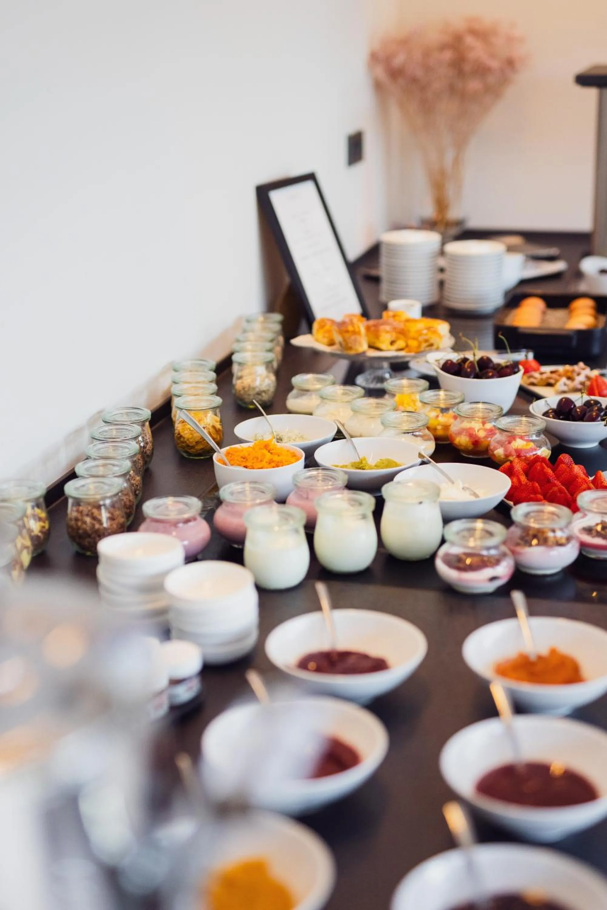 Buffet breakfast in Hotel Caraleon