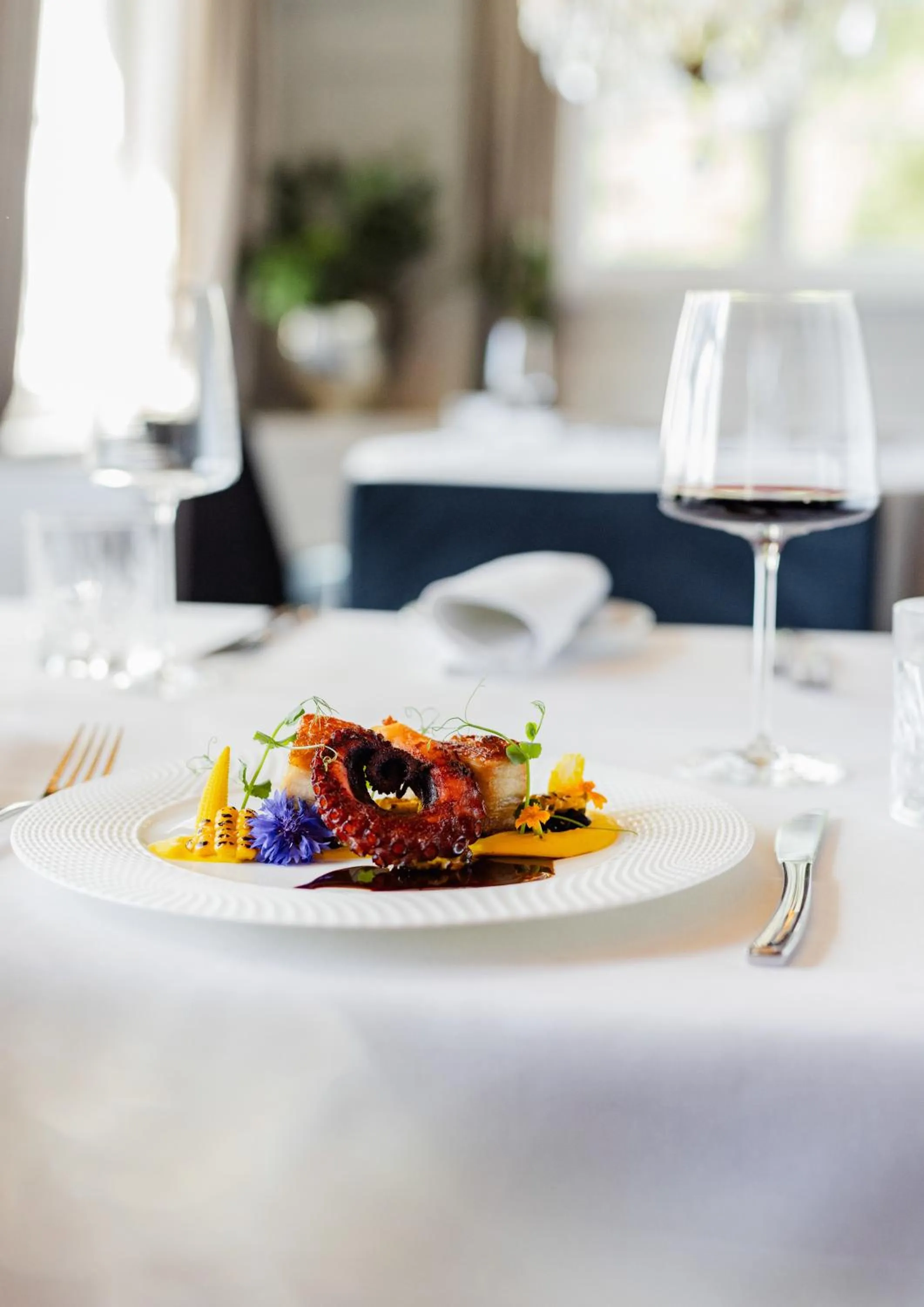 Food and drinks in Hotel Caraleon