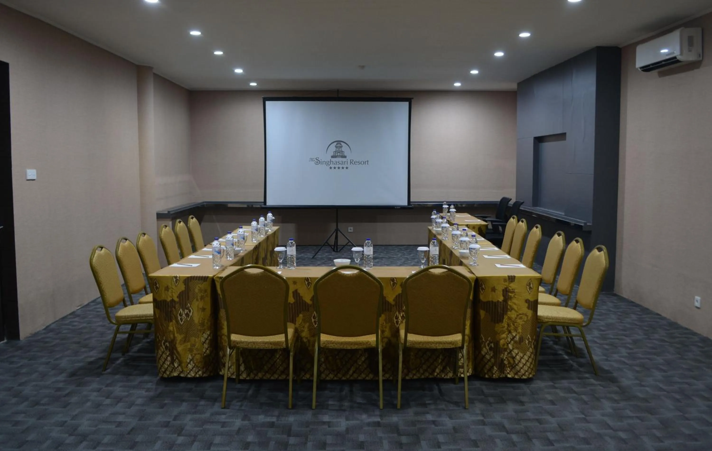 Meeting/conference room in The Singhasari Resort Batu
