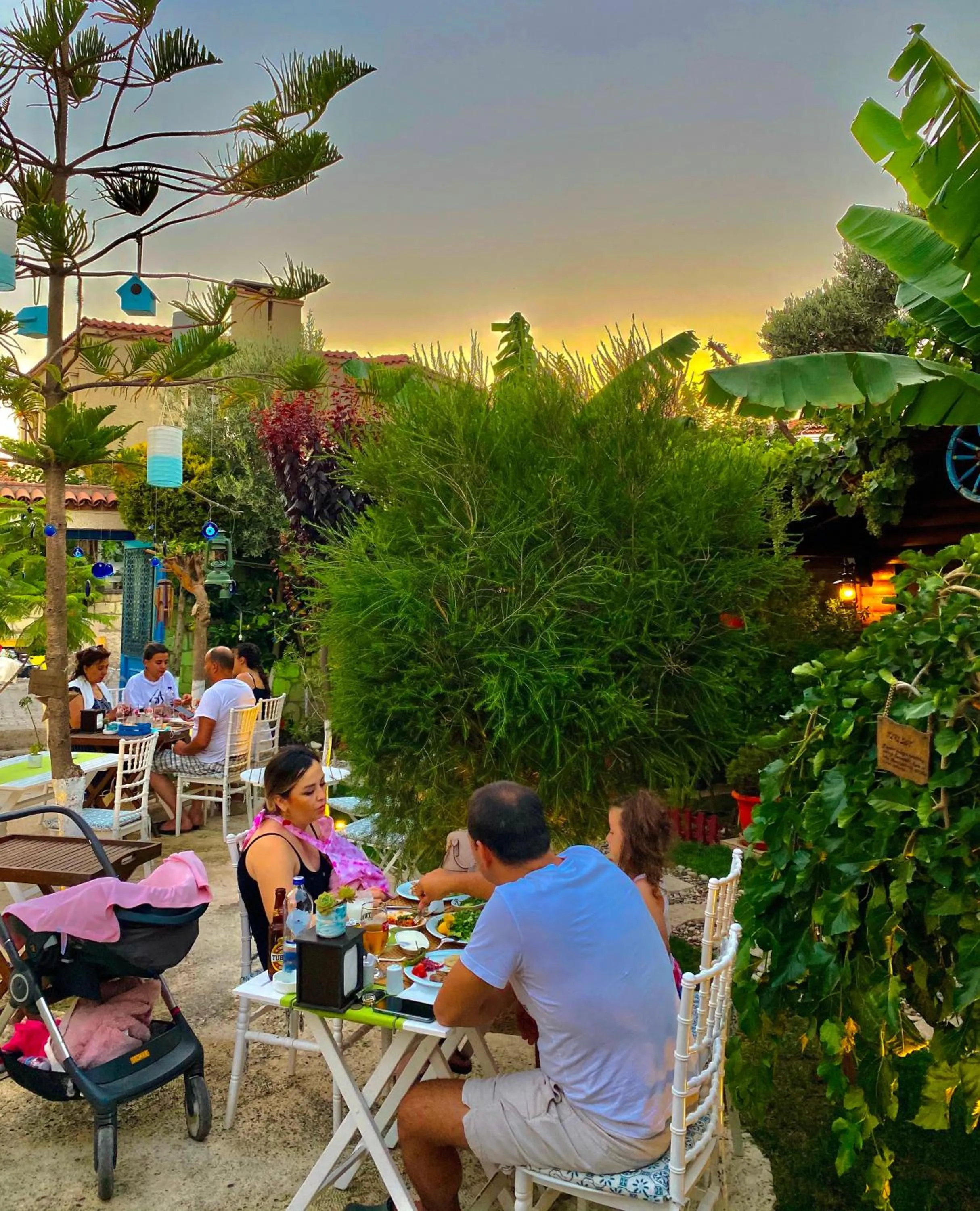 Restaurant/places to eat in Alacati Kayezta Hotel