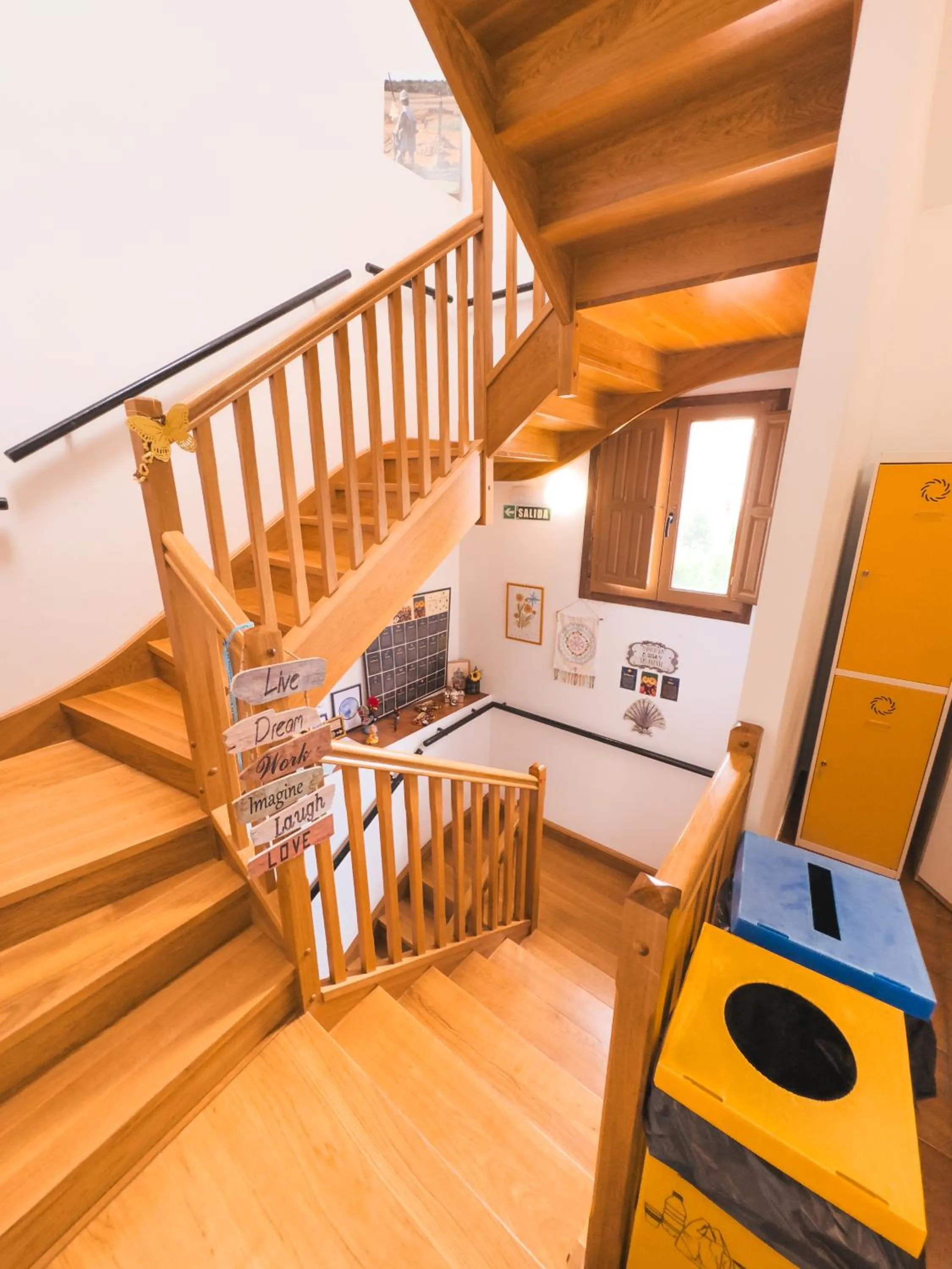 Area and facilities in Albergue Estrella Guia