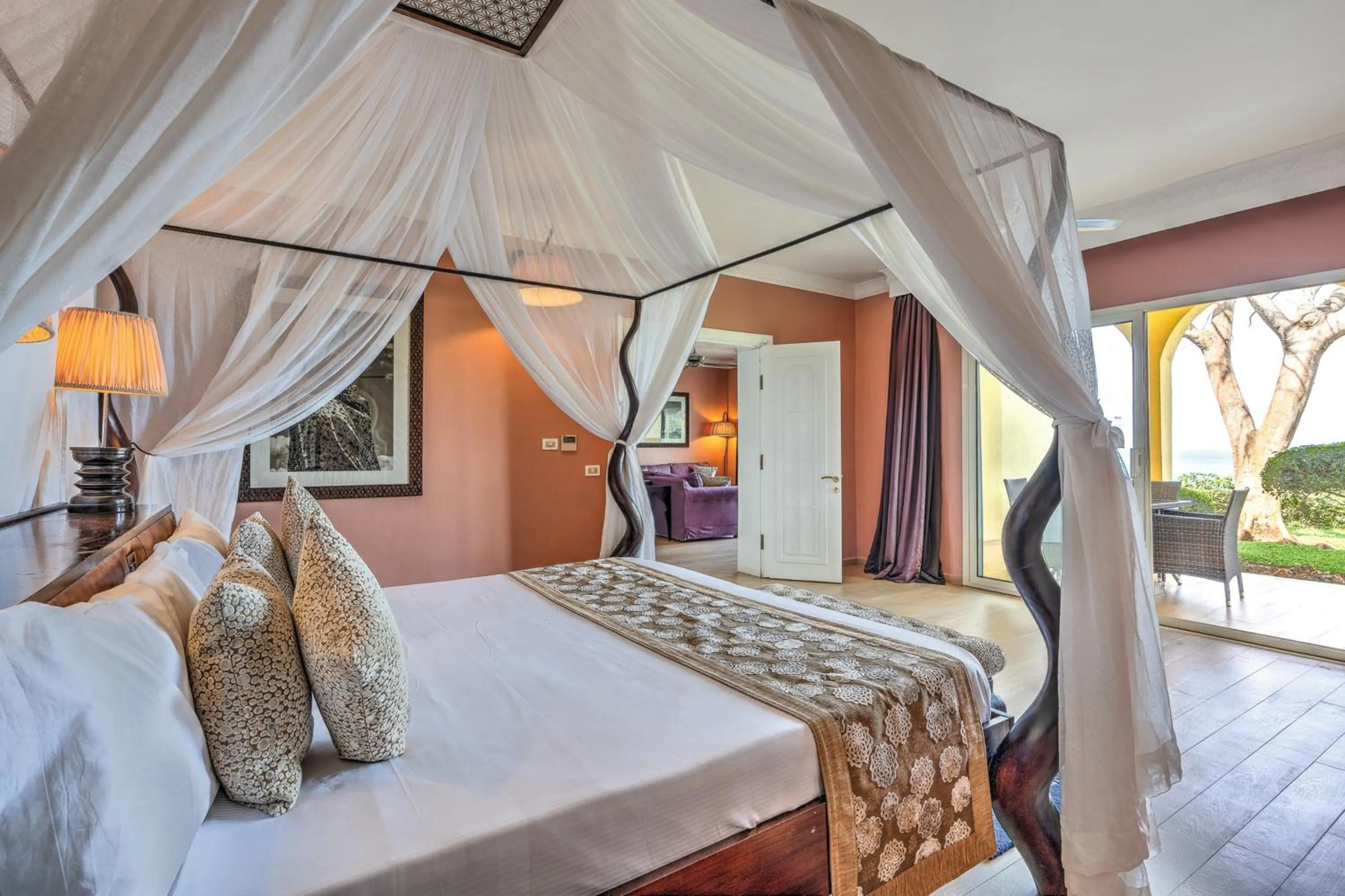 Bed in Riu Palace Zanzibar - All Inclusive