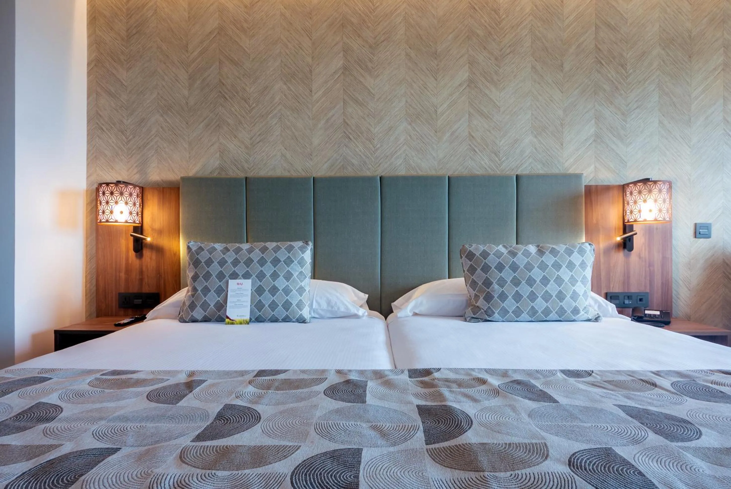 Bed in Riu Palace Zanzibar - All Inclusive